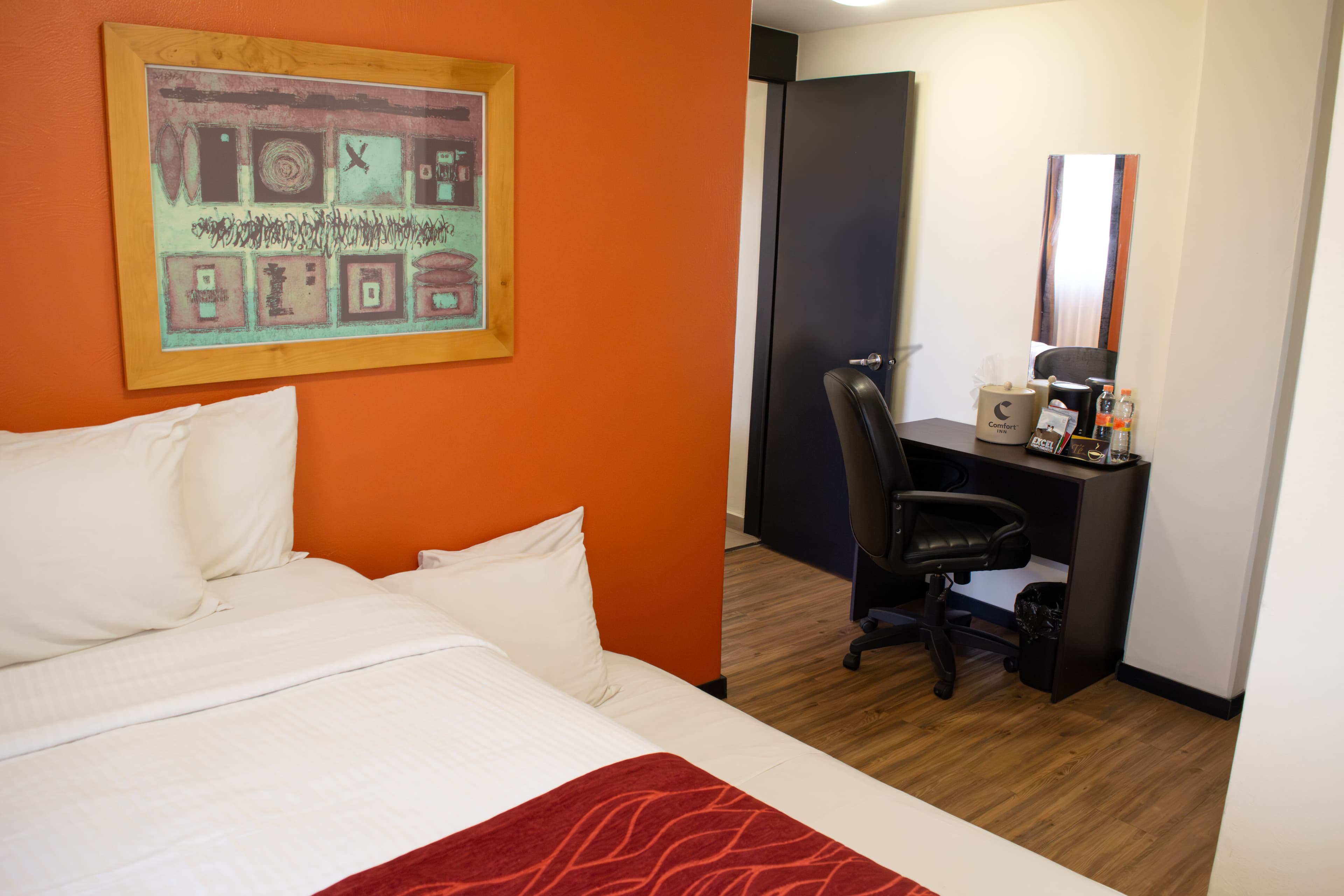 Comfort Inn San Luis Potosi — 6