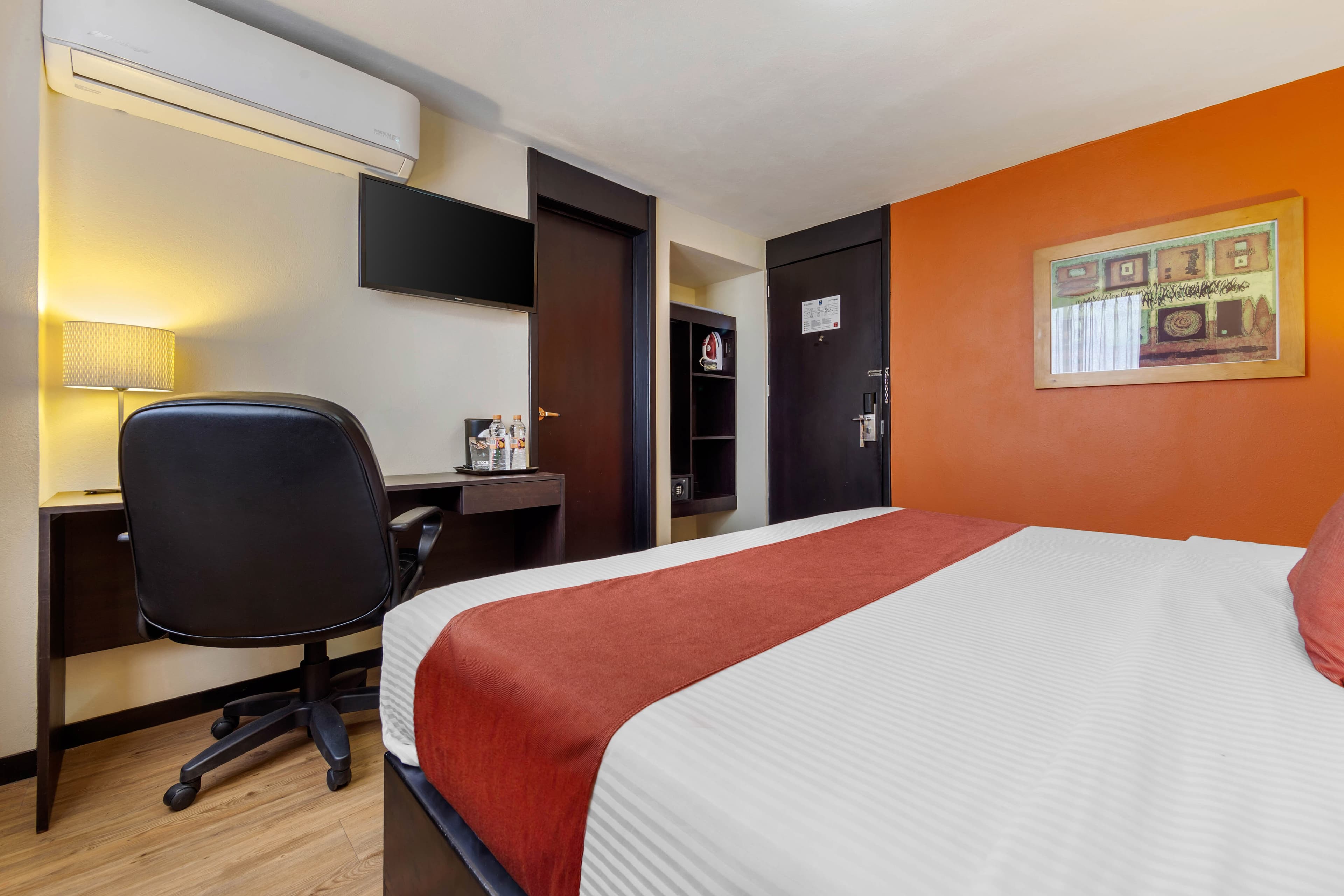 Comfort Inn San Luis Potosi — 14