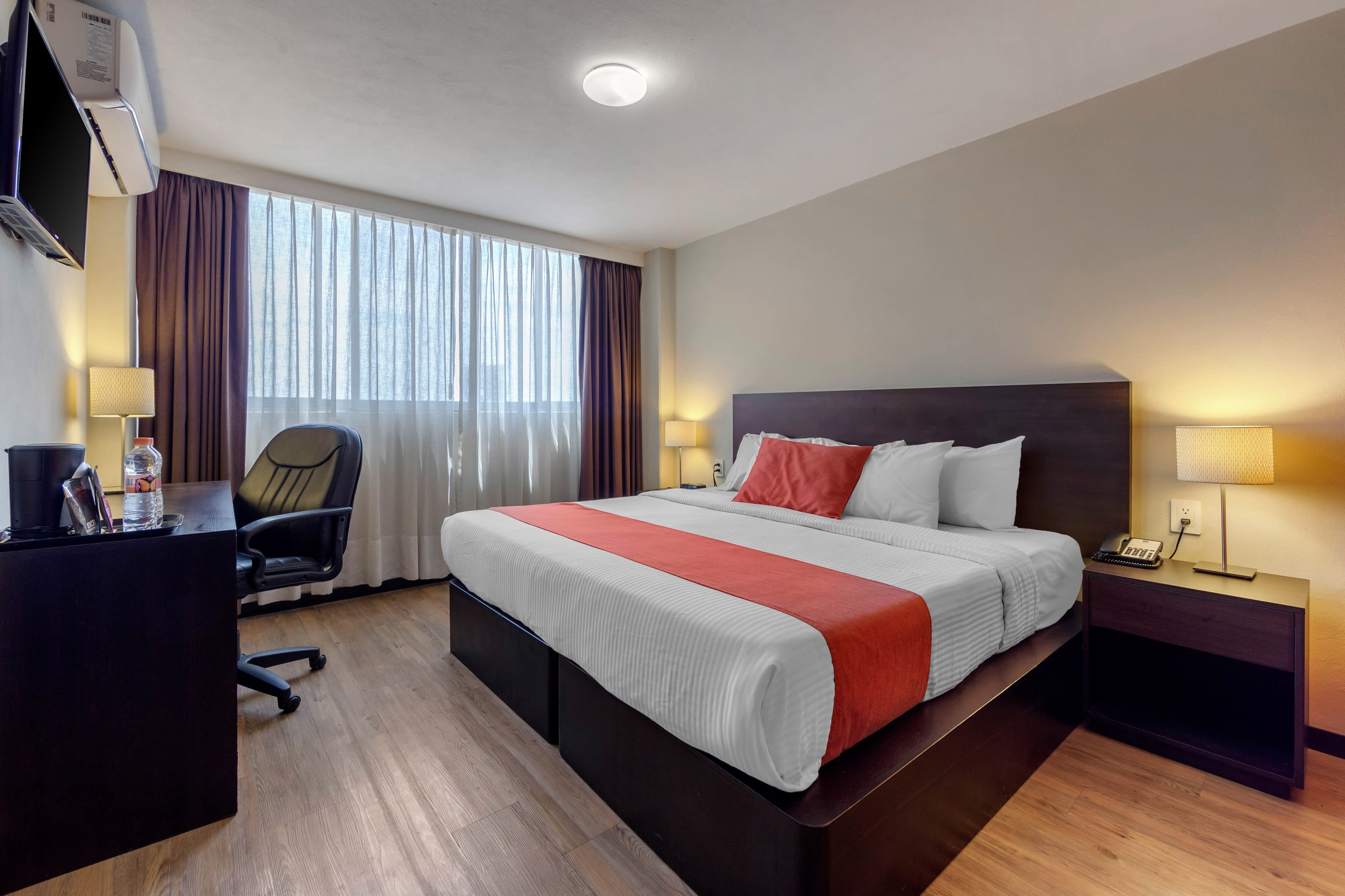 Comfort Inn San Luis Potosi — 8