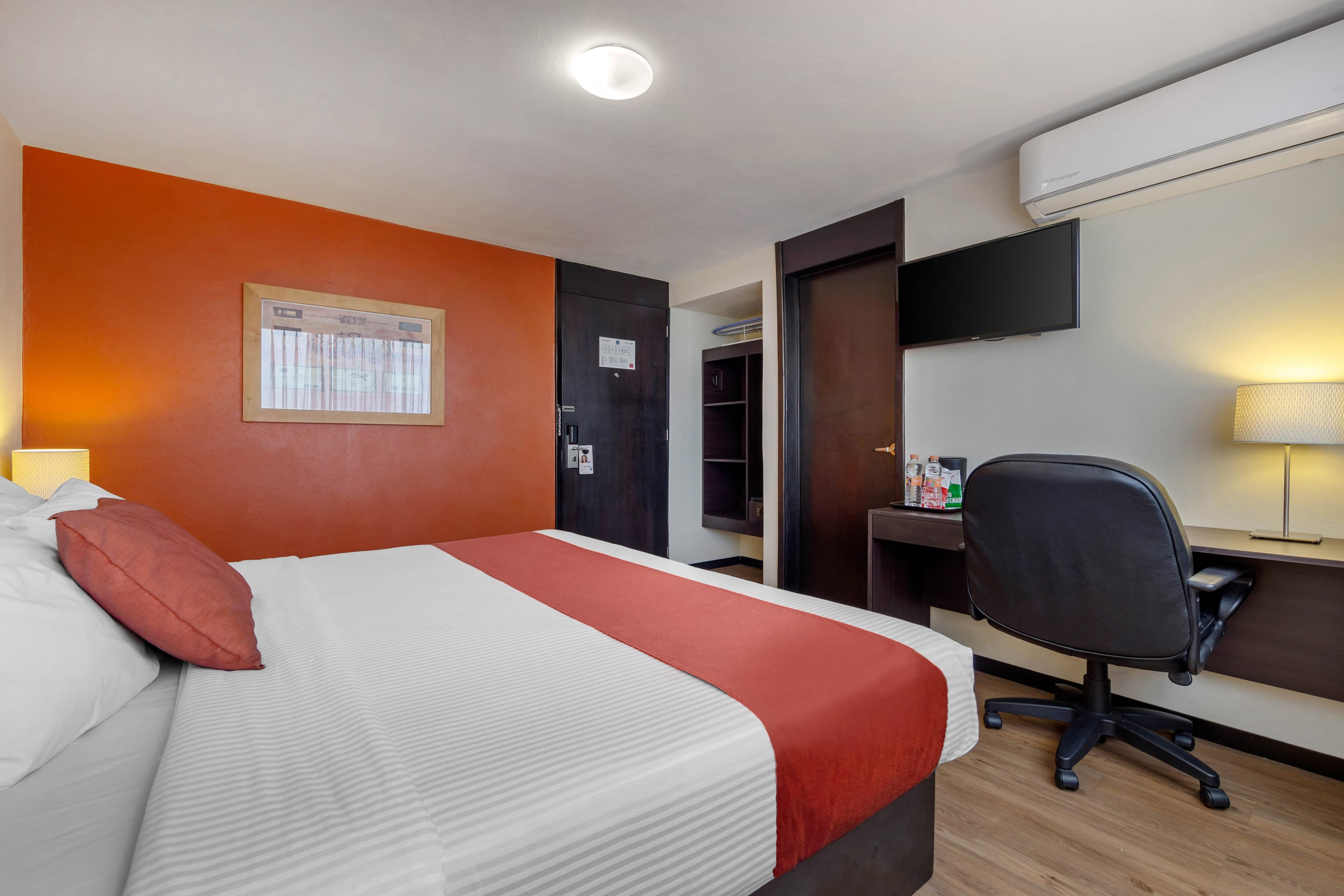 Comfort Inn San Luis Potosi — 10