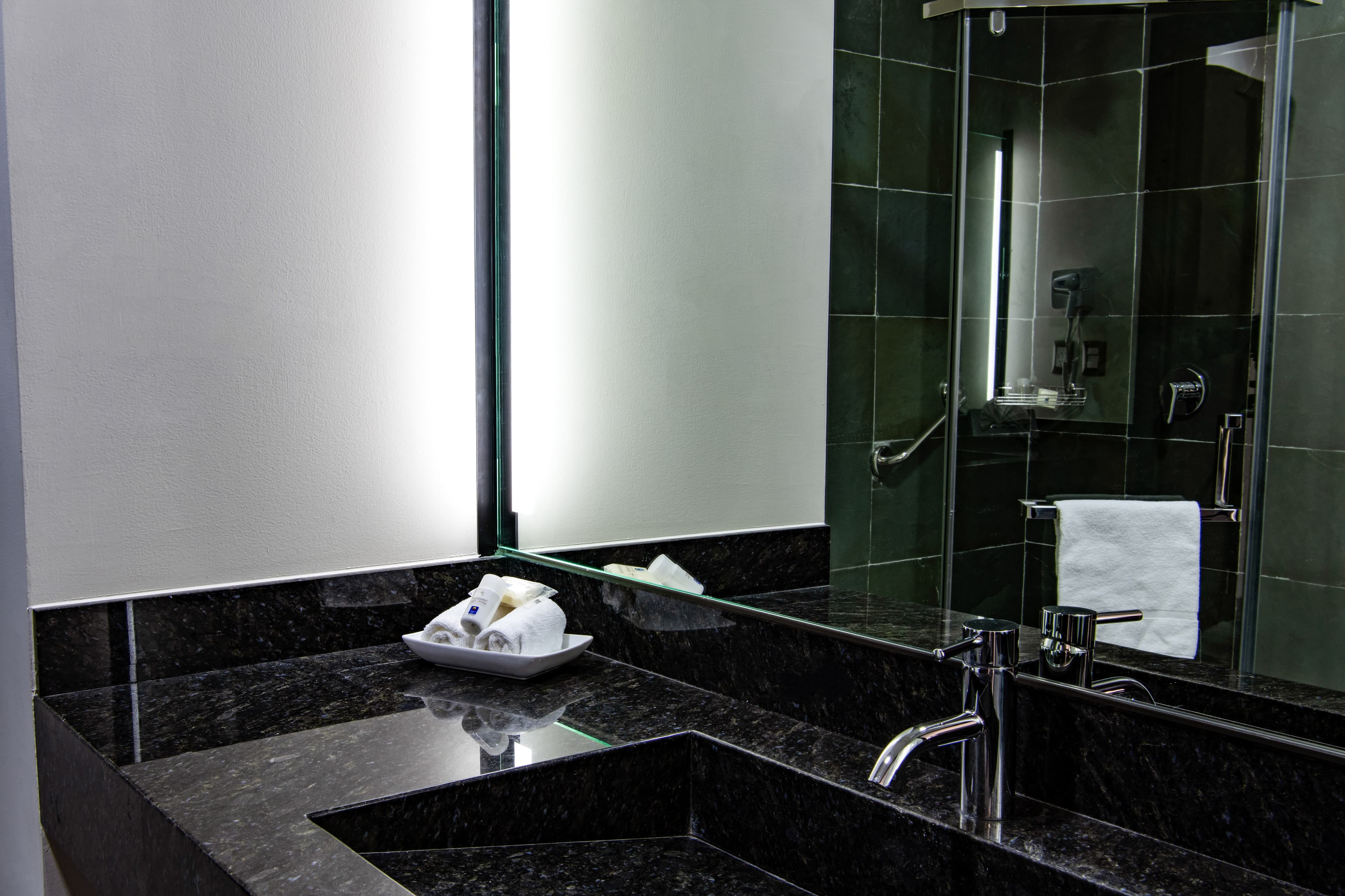 Comfort Inn Irapuato — 8