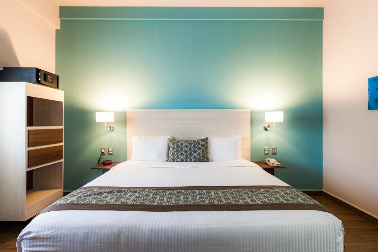 Comfort Inn & Suites Los Cabos - Image 2