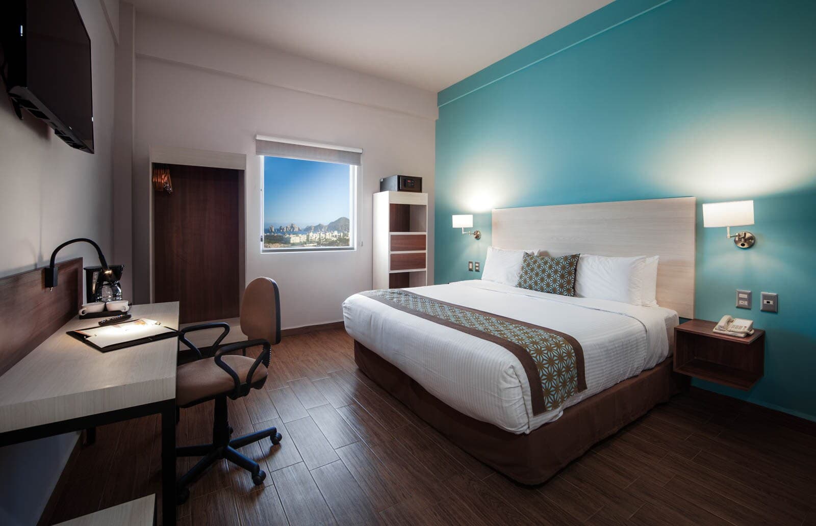 Comfort Inn & Suites Los Cabos - Image 3