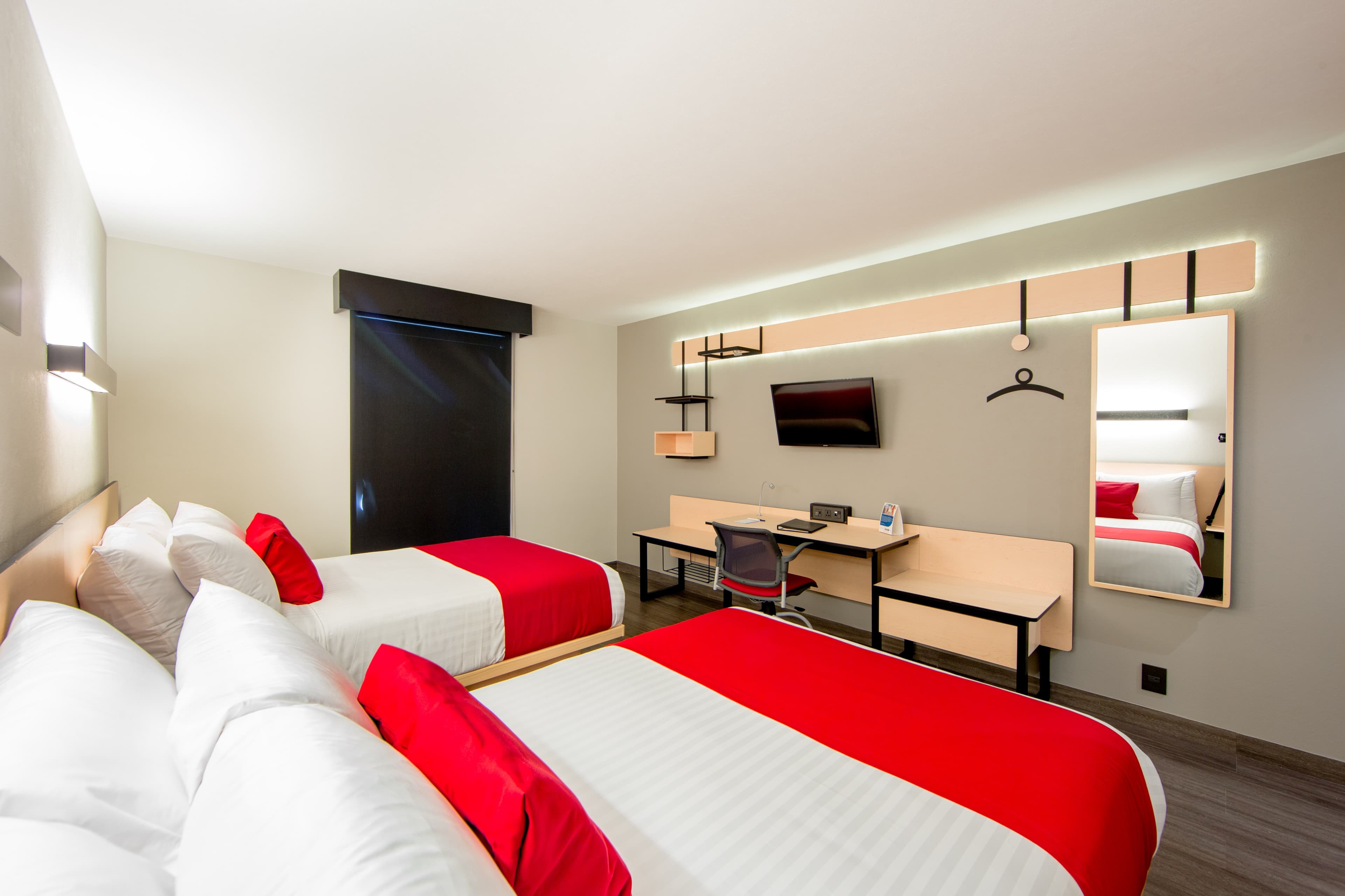 Comfort Inn Delicias - Image 5