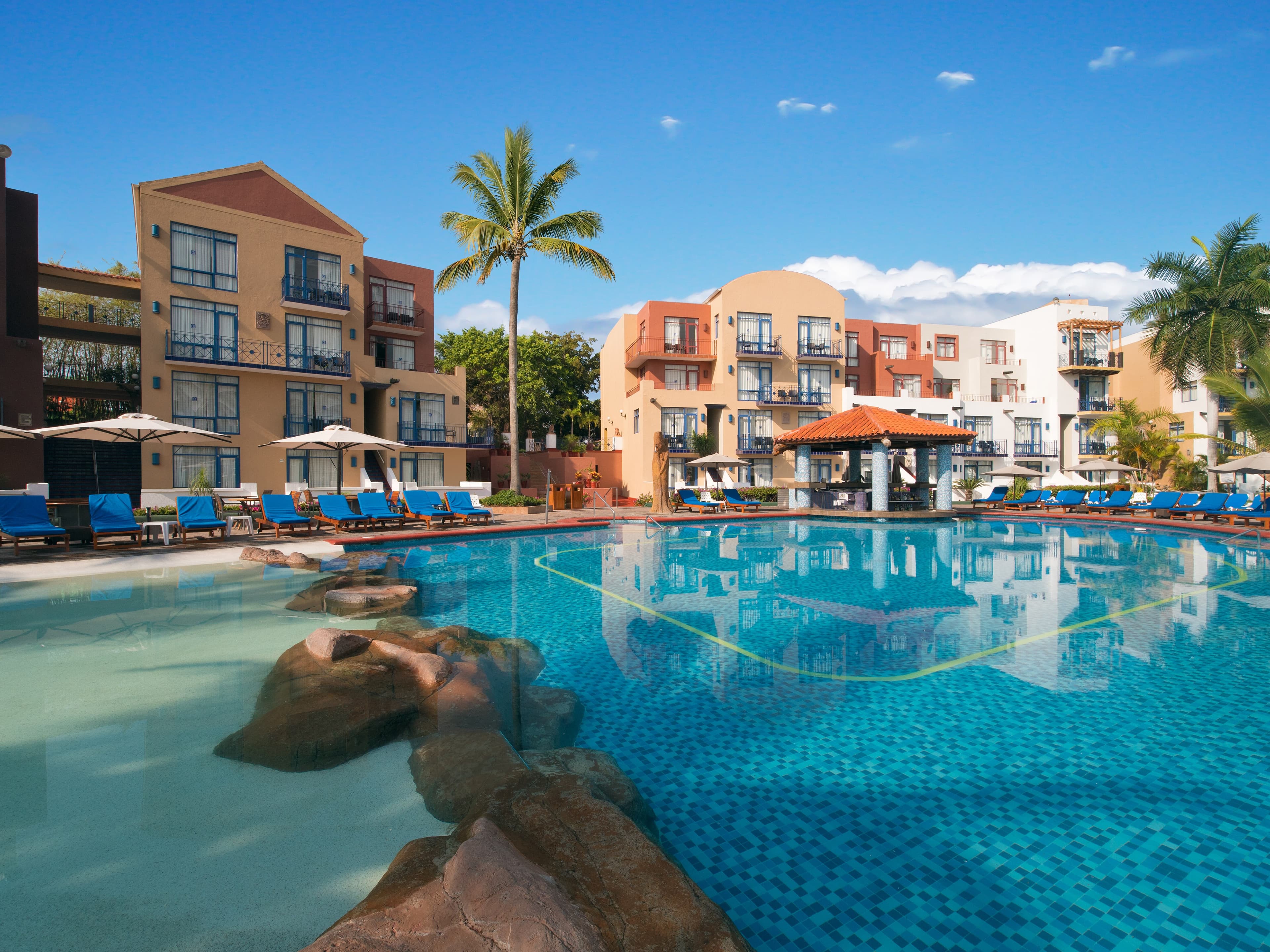 El Cid Marina Beach Hotel - Image 1