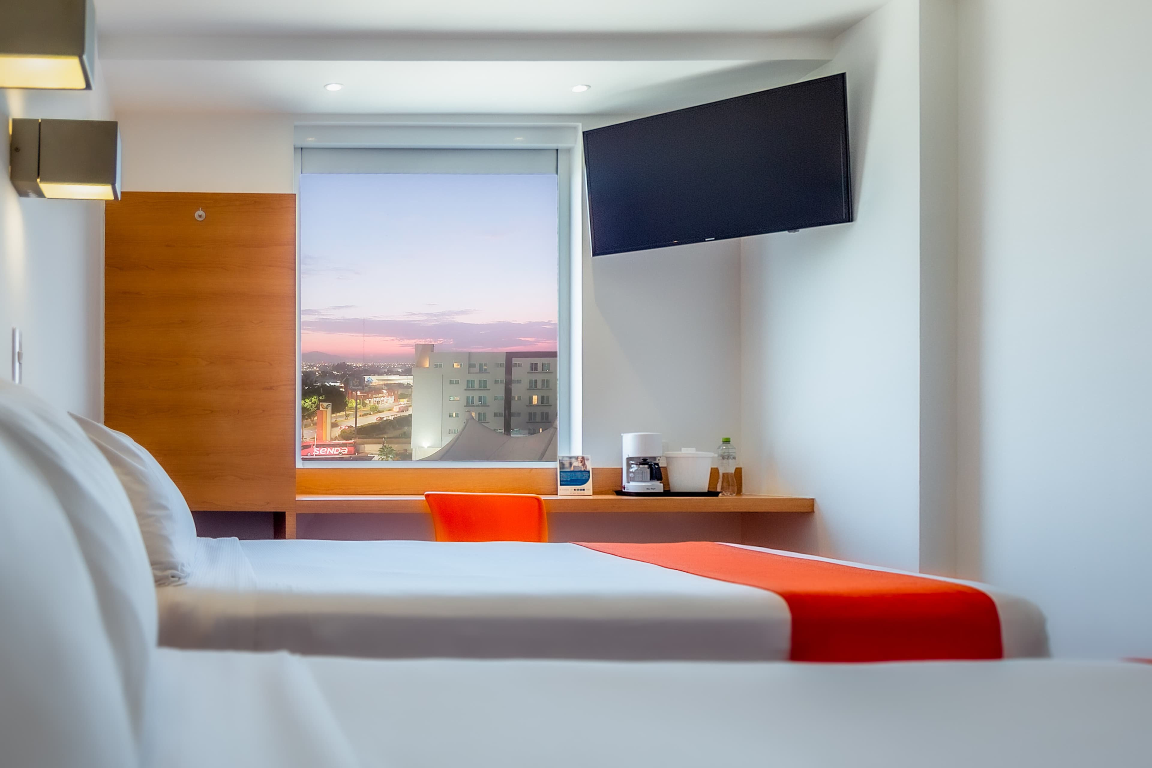 Sleep Inn Leon Antares — 9