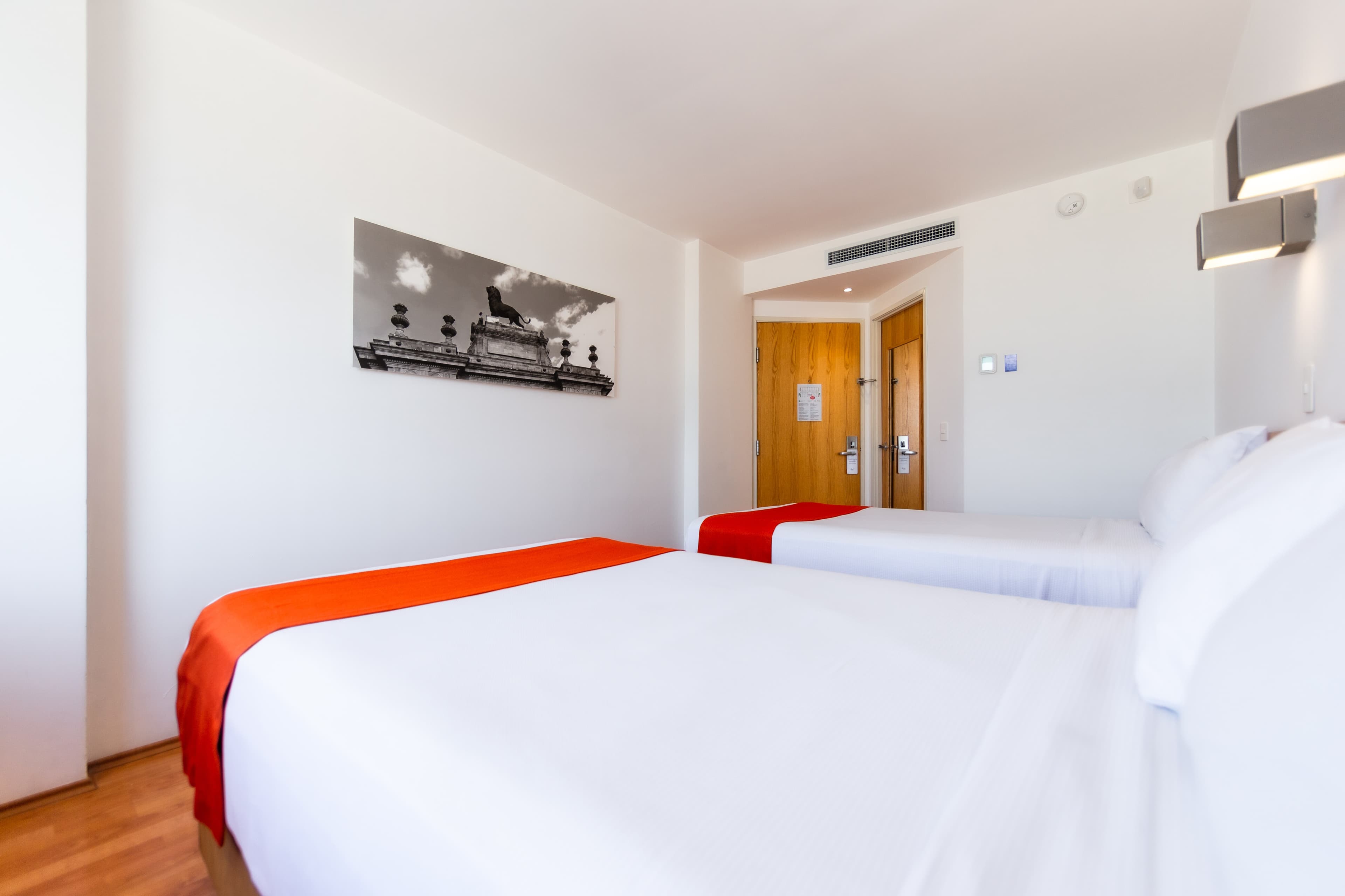Sleep Inn Leon Antares — 13