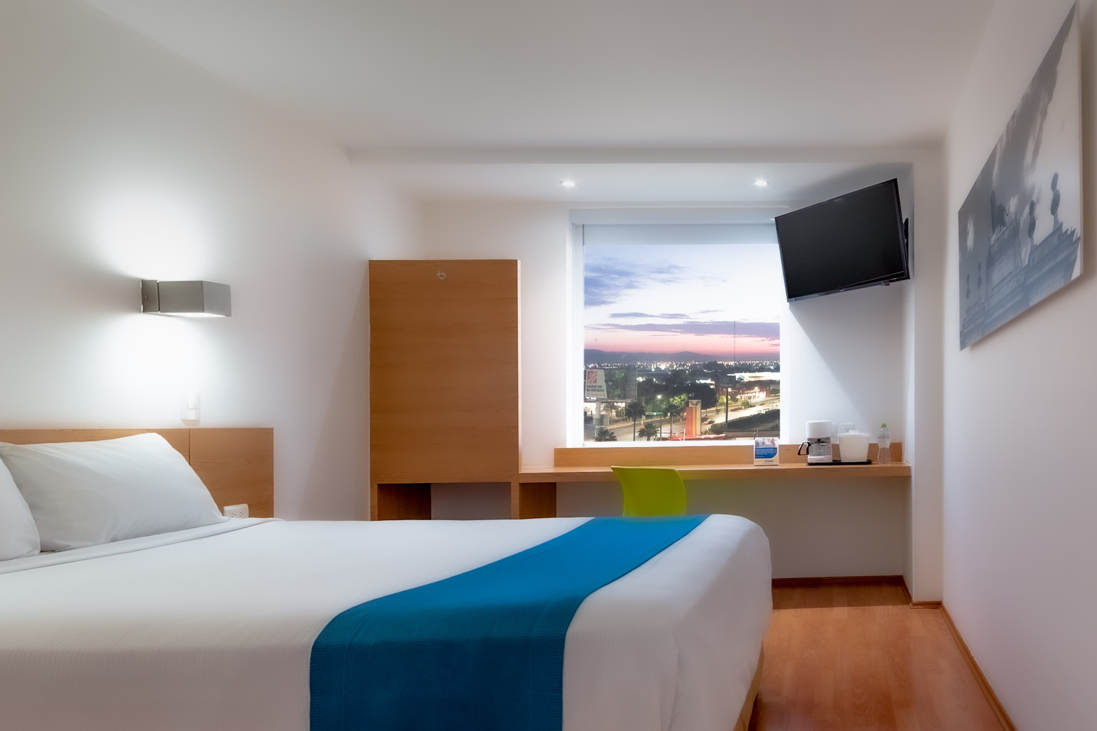 Sleep Inn Leon Antares — 6