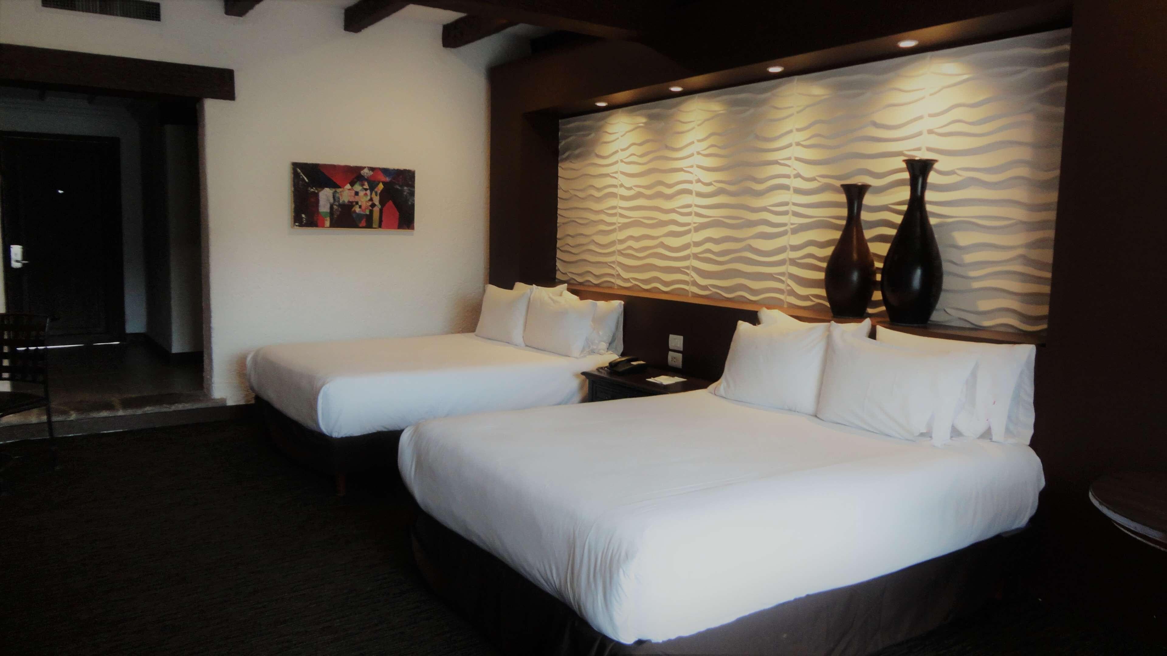 Radisson Hotel Tapatio Guadalajara — 14