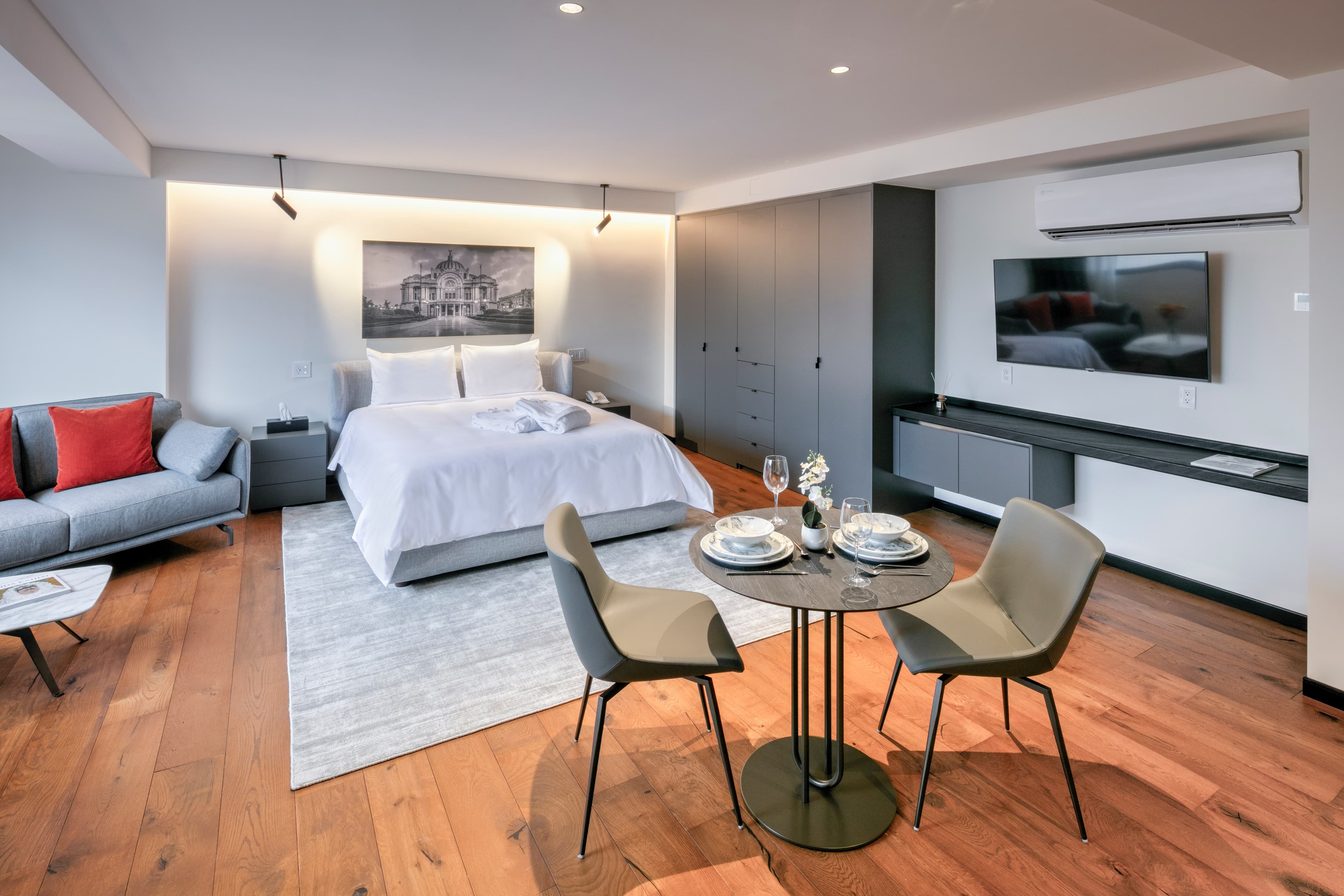 Amberes 64, an Ascend Collection Hotel — 9