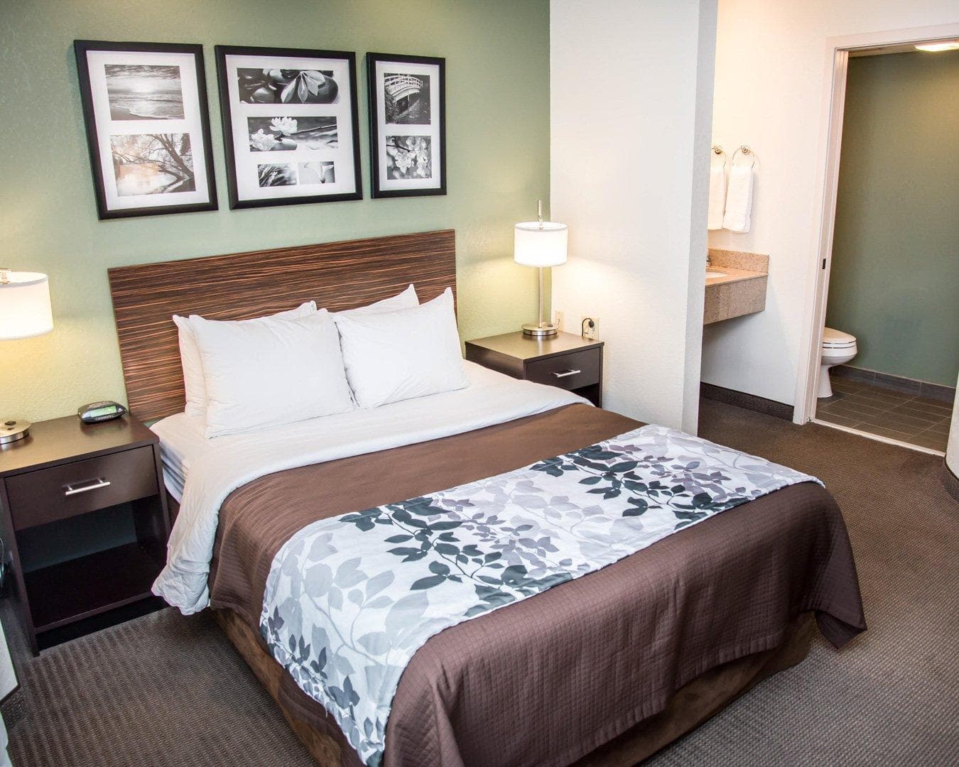 Sleep Inn University Place - Image 3
