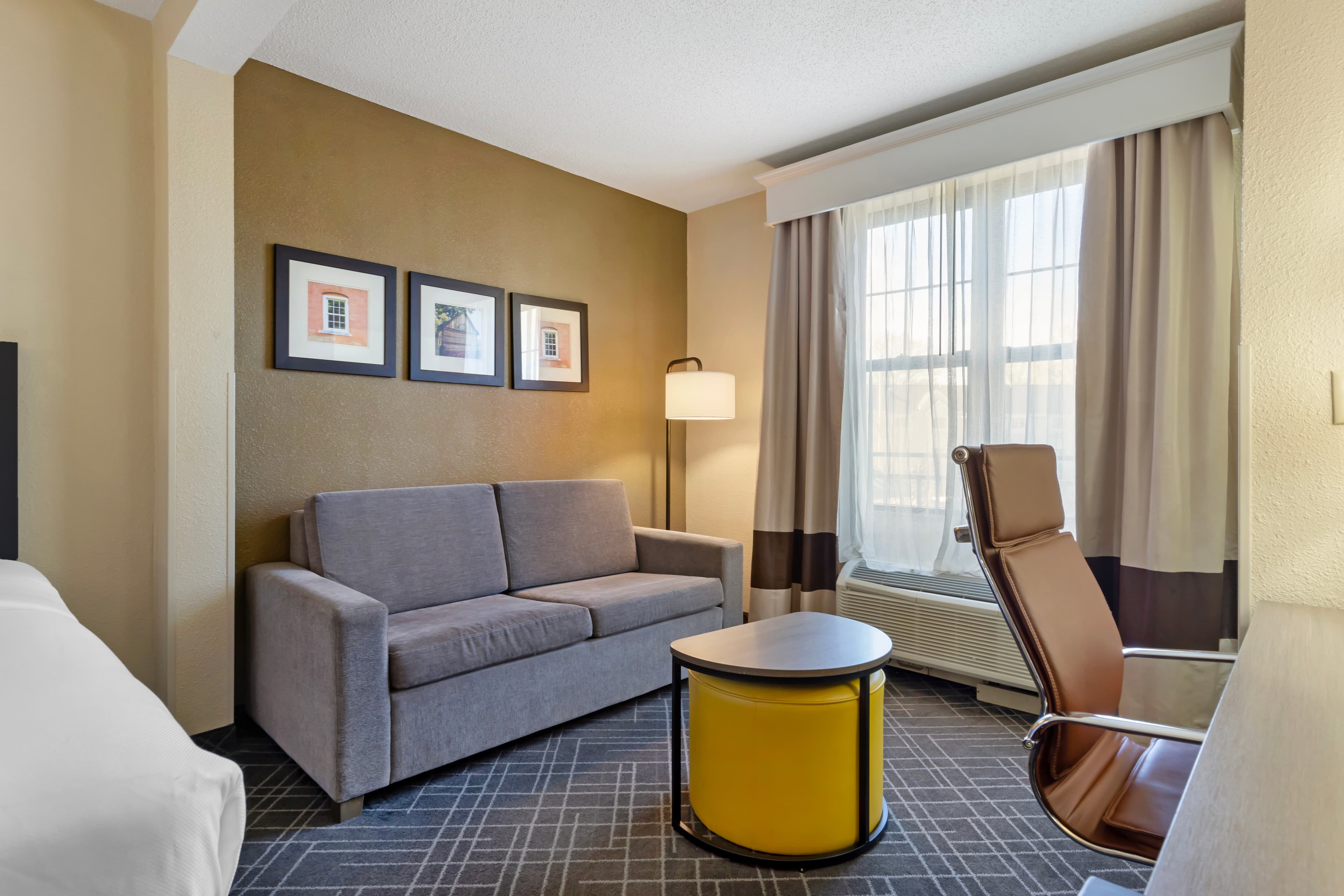 Comfort Suites Hanes Mall — 17