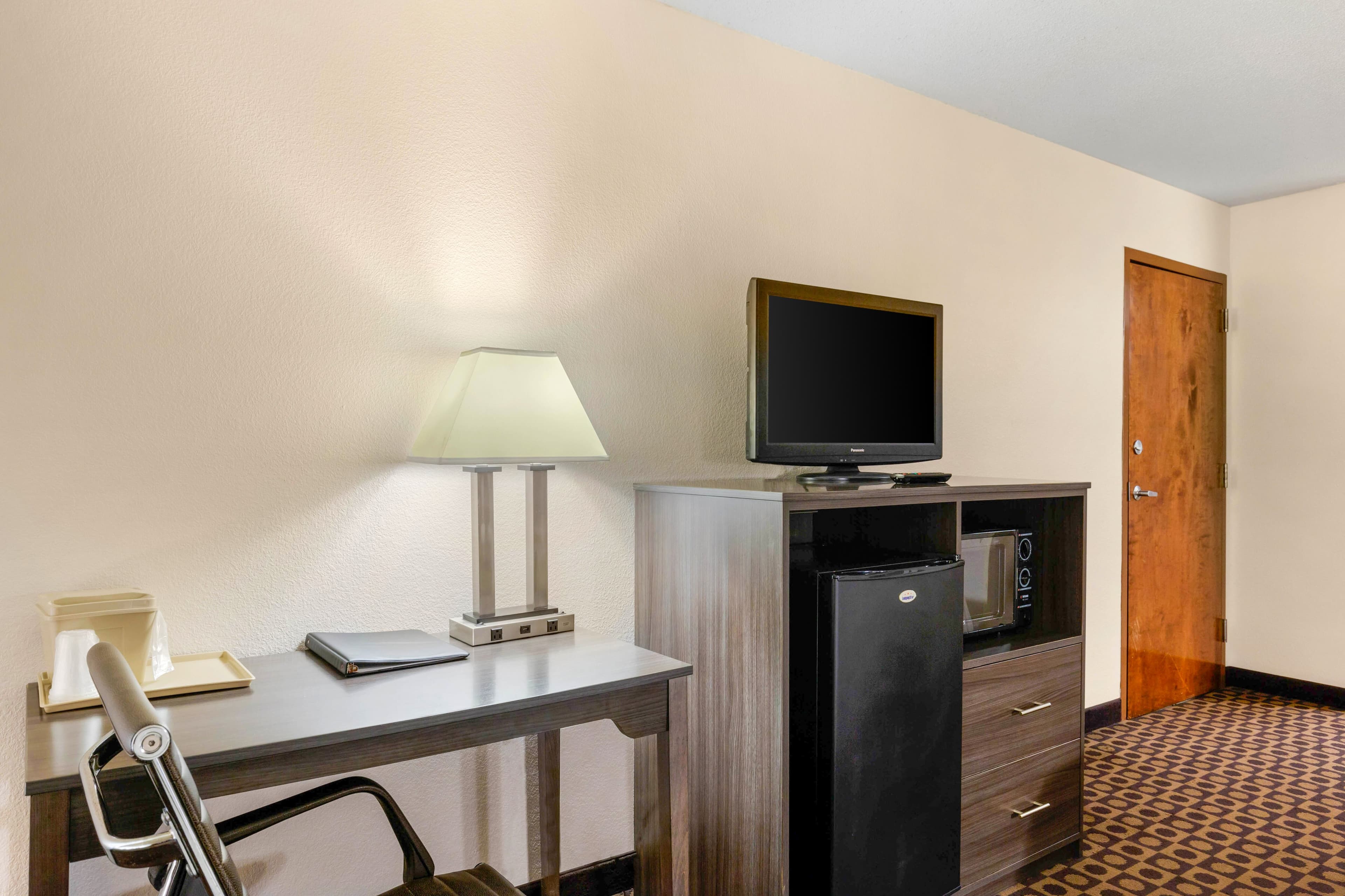 Quality Inn High Point - Archdale - Image 4