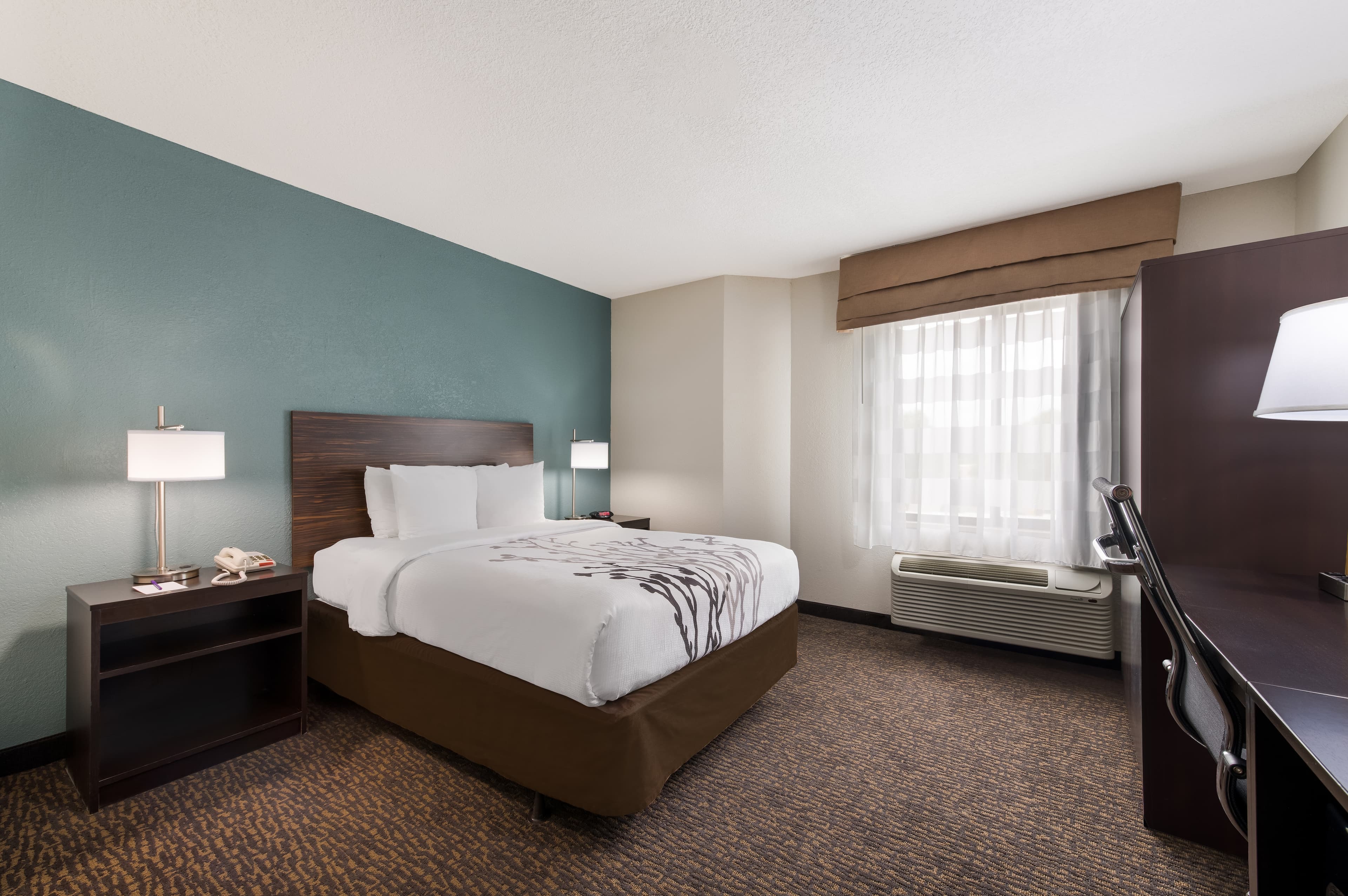 Sleep Inn Northlake - Image 2