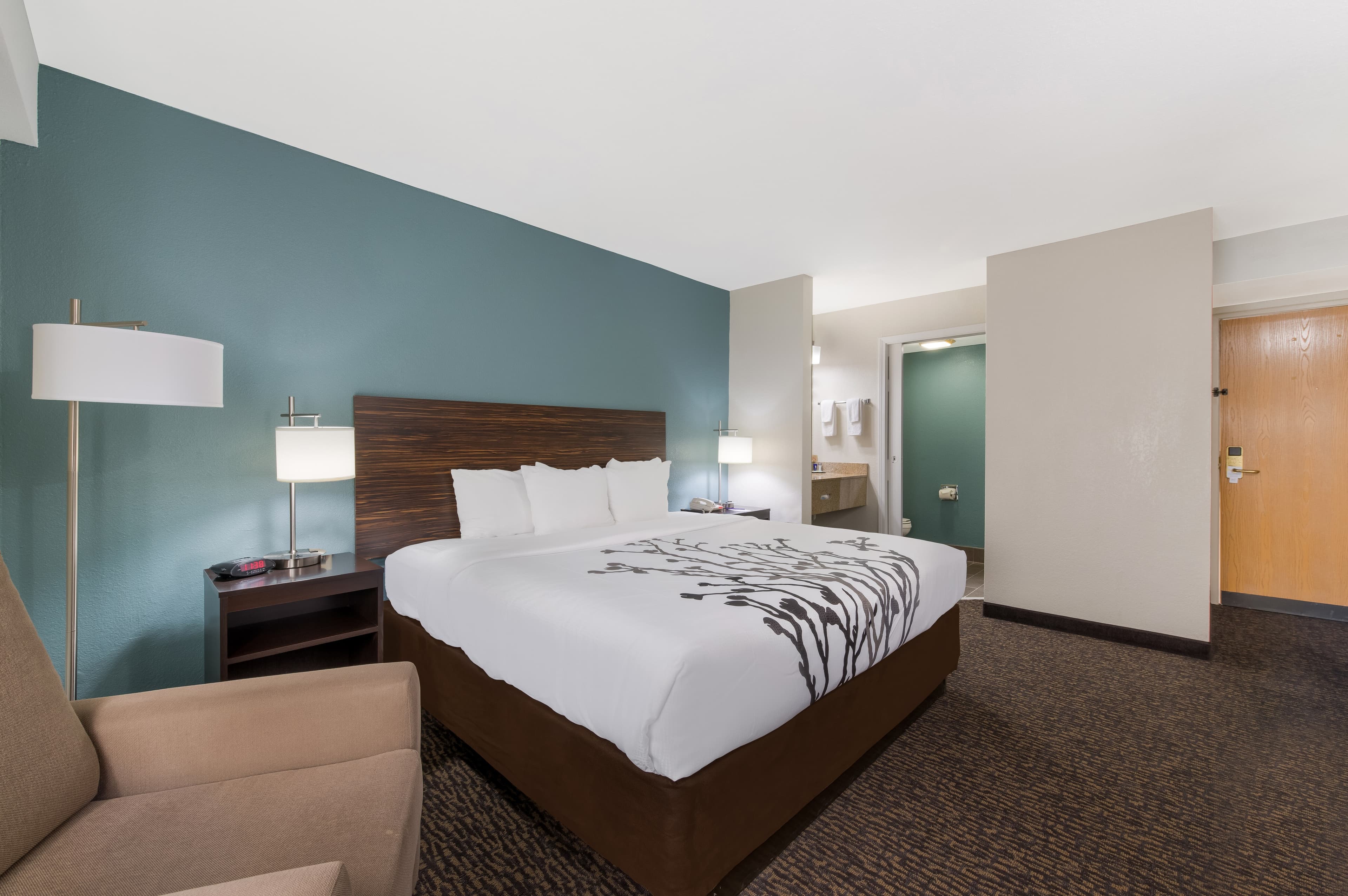 Sleep Inn Northlake — 12