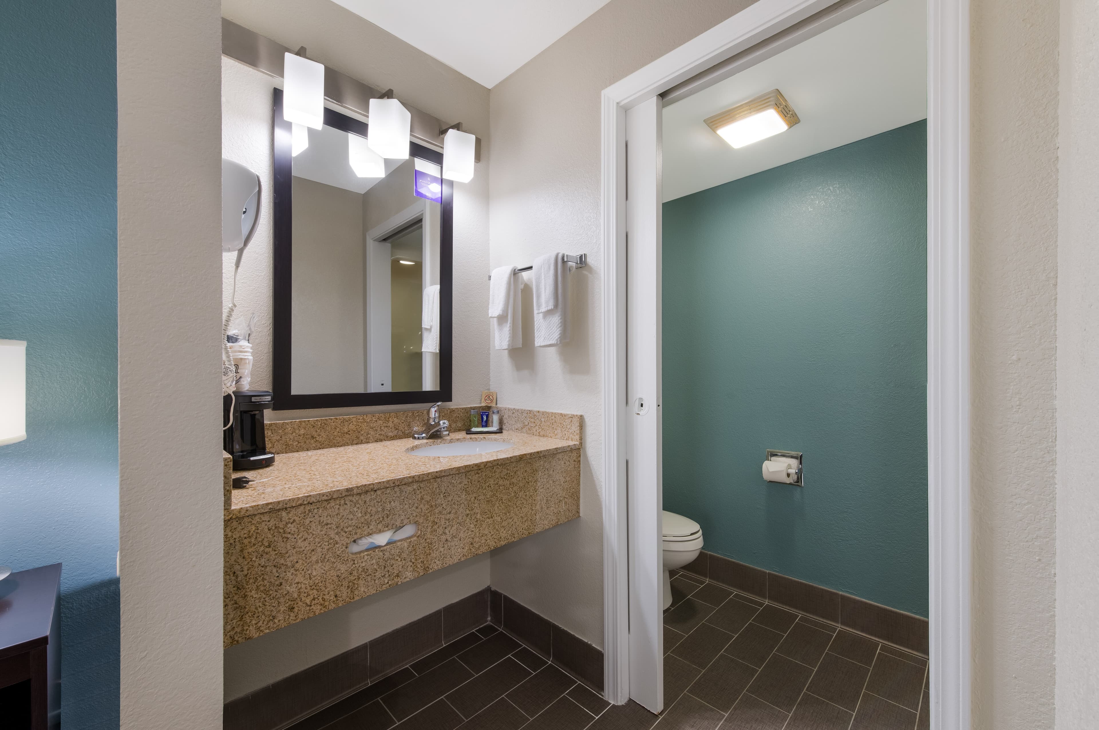 Sleep Inn Northlake — 14