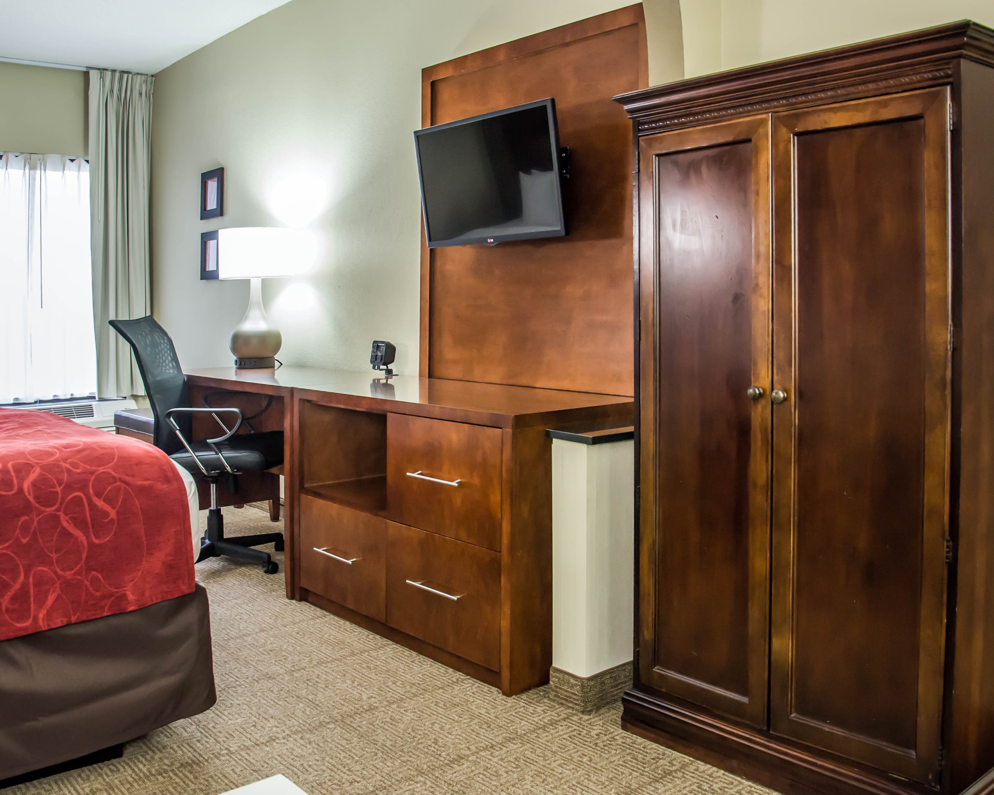 Comfort Suites University - Research Park — 18