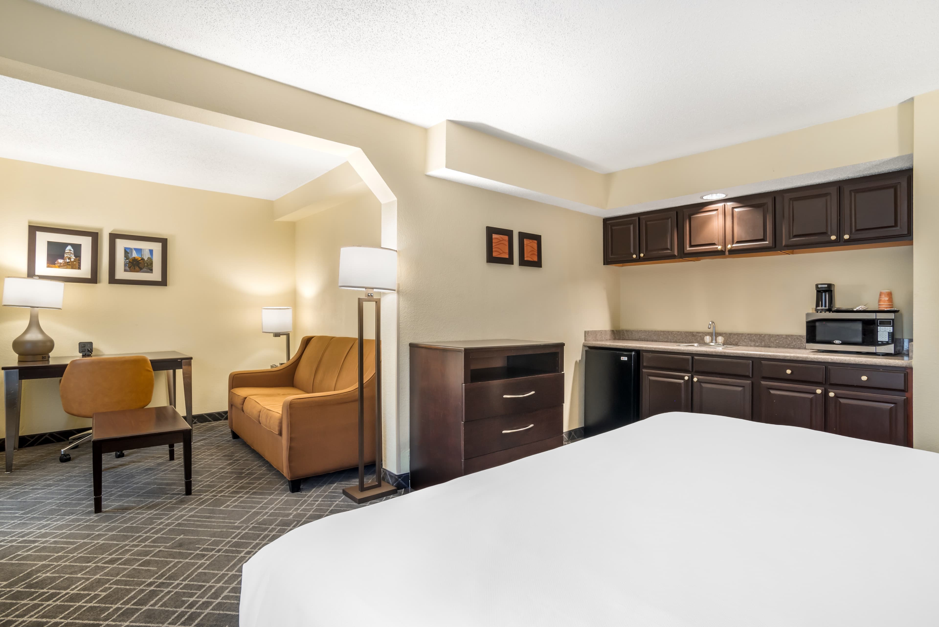 Comfort Inn & Suites Cornelius Lake Norman — 16