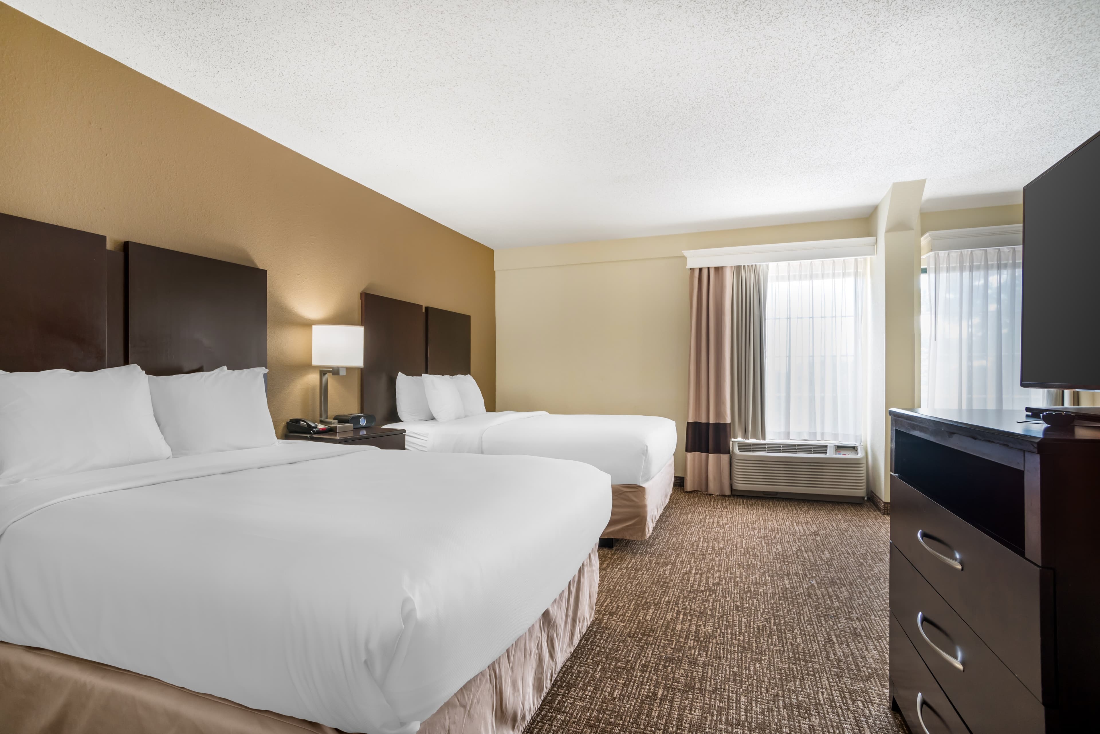 Comfort Inn & Suites Cornelius Lake Norman — 18