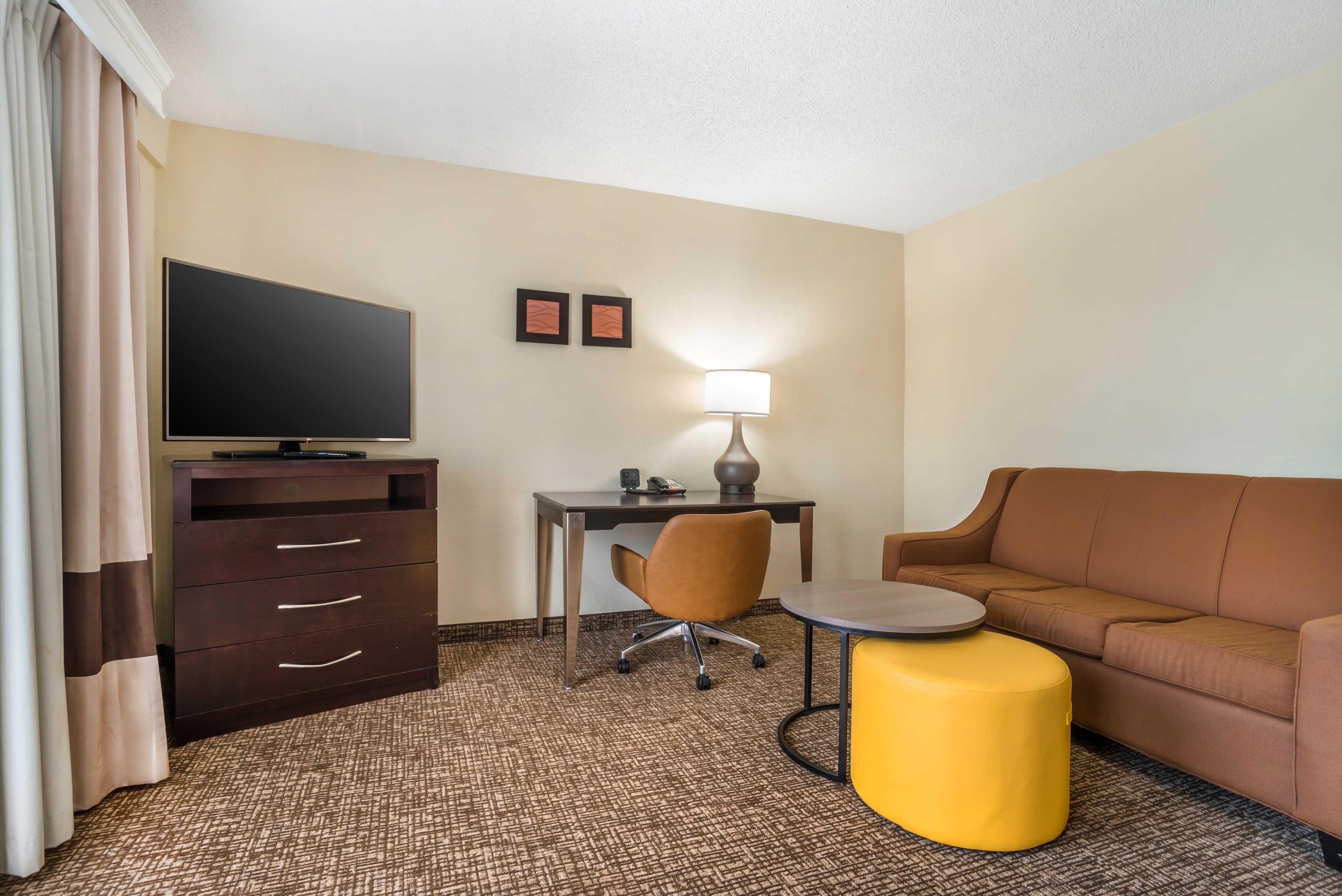 Comfort Inn & Suites Cornelius Lake Norman — 19