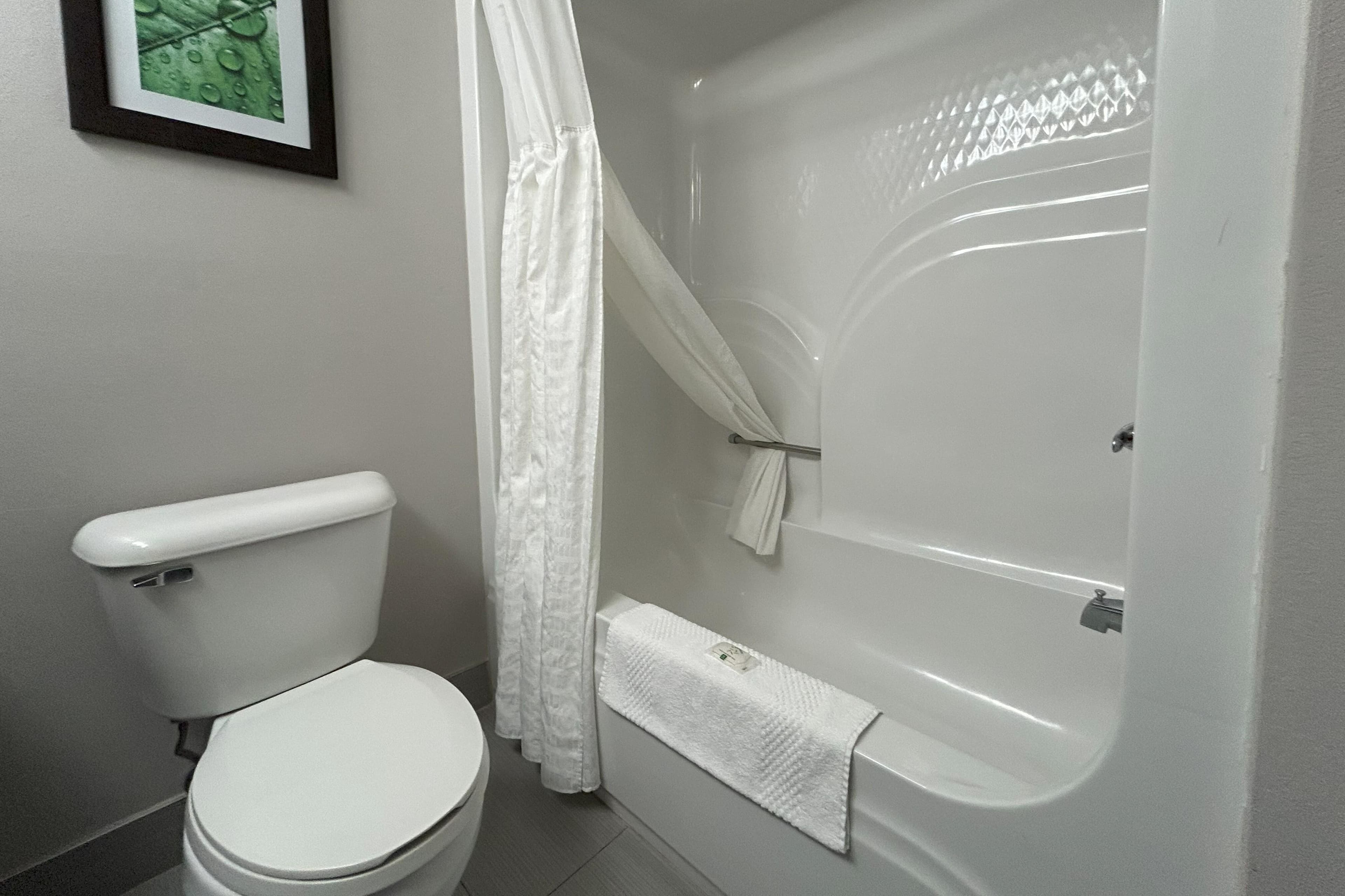 Quality Inn & Suites Tarboro - Kingsboro — 18