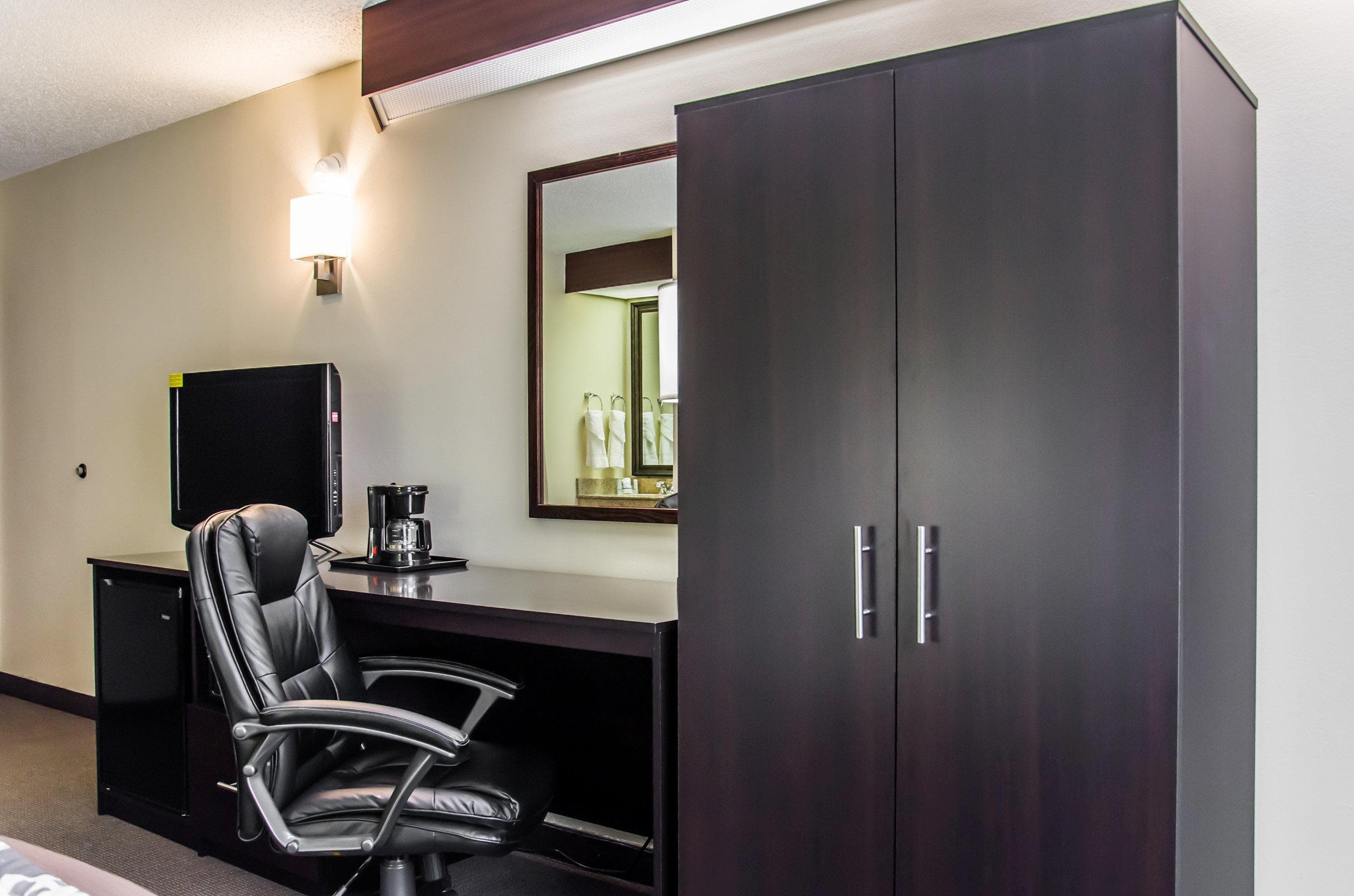Sleep Inn Airport - Billy Graham Parkway — 15
