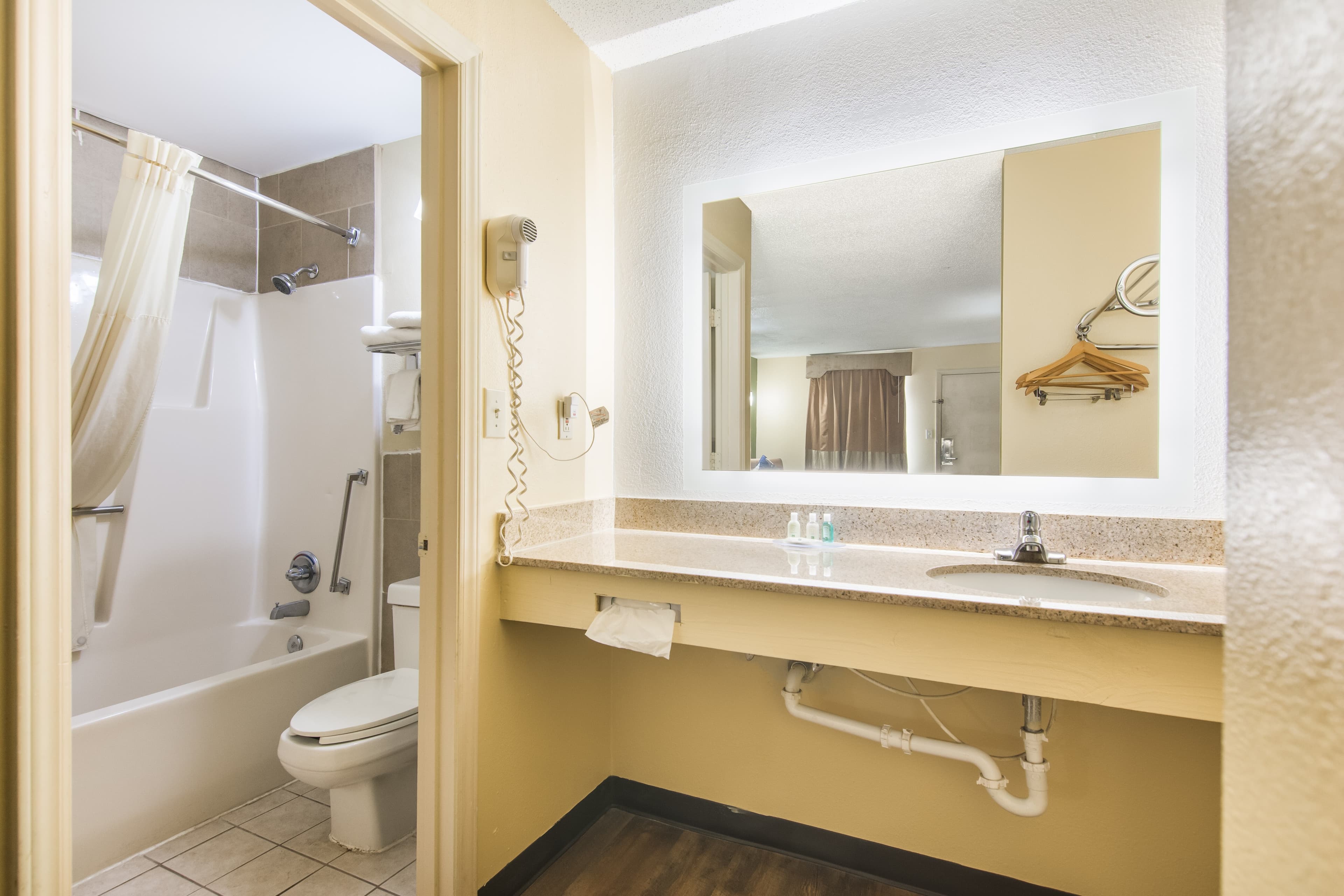 Quality Inn Kings Mountain — 17