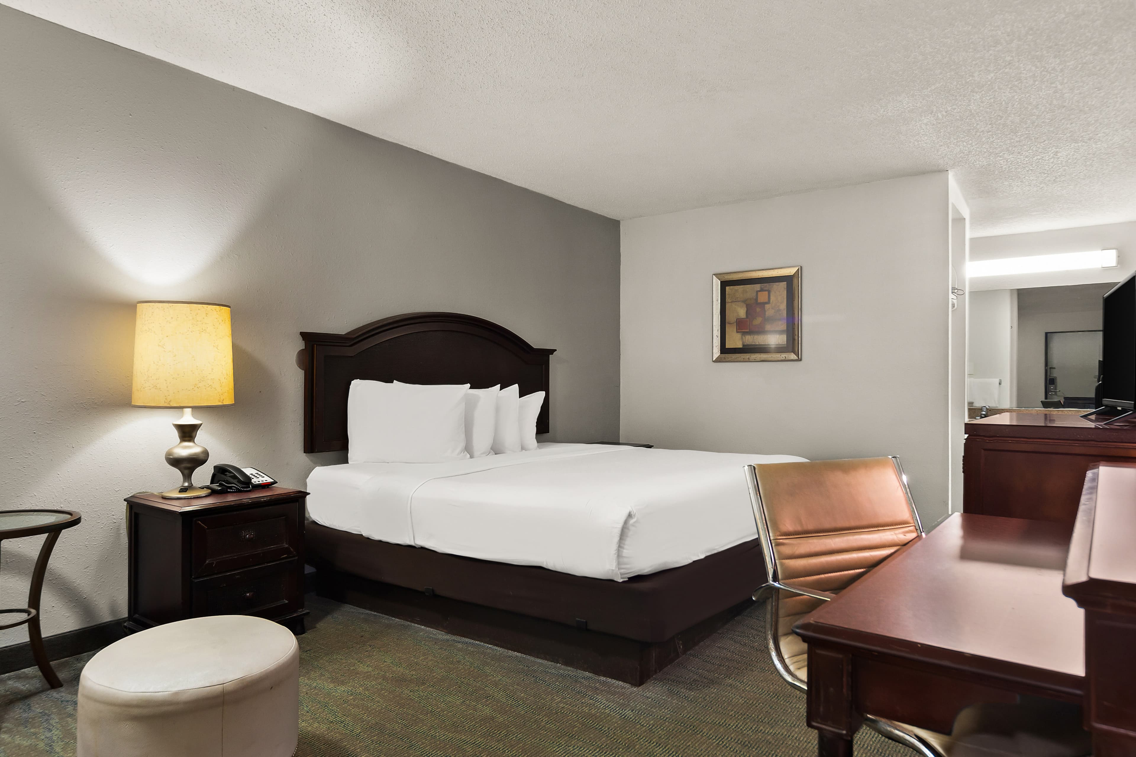 Rodeway Inn Lumberton Central - Image 3
