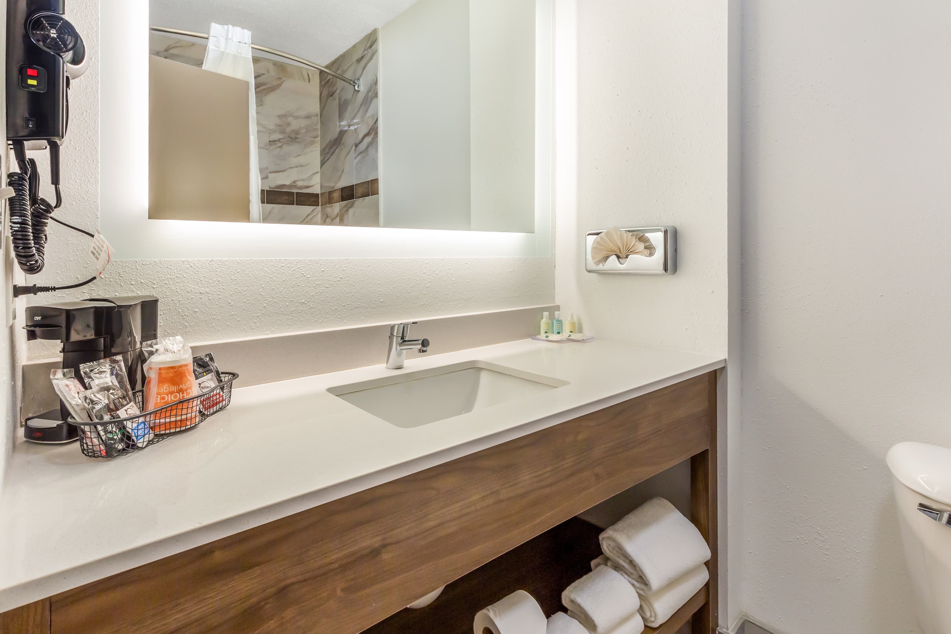 Quality Inn Asheboro South - Image 5