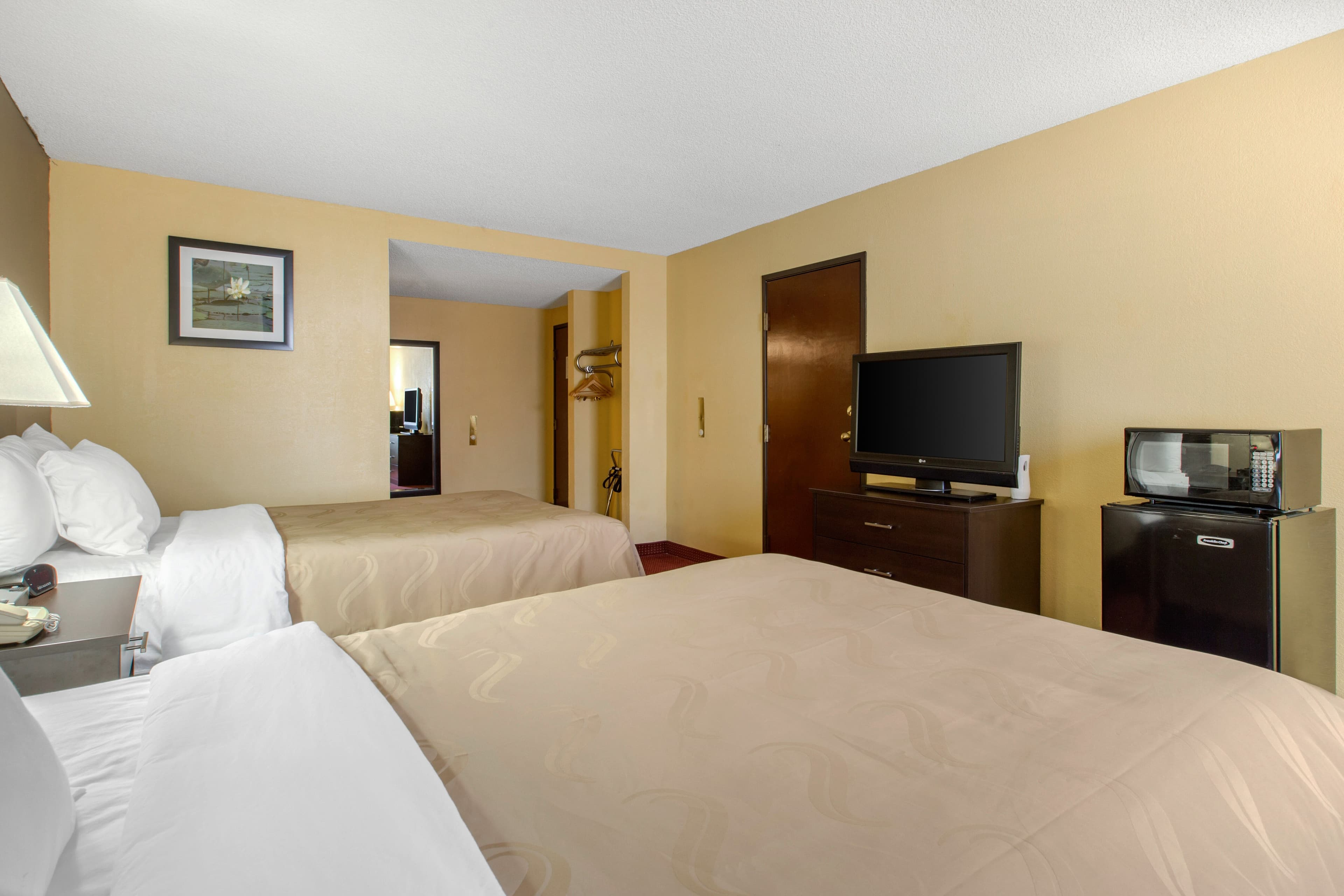 Quality Inn Williamston - Image 5