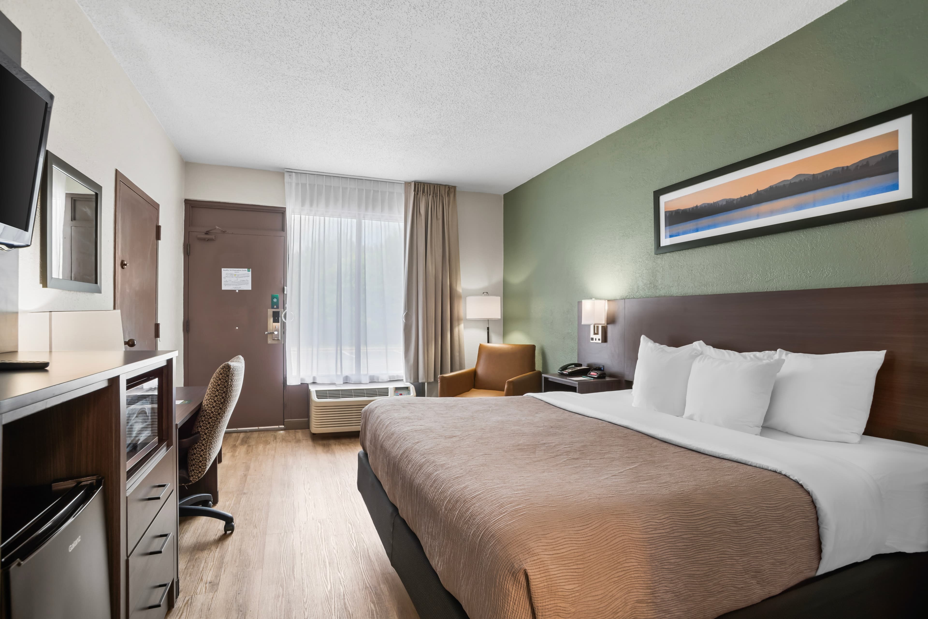 Quality Inn Jonesville I-77 — 8