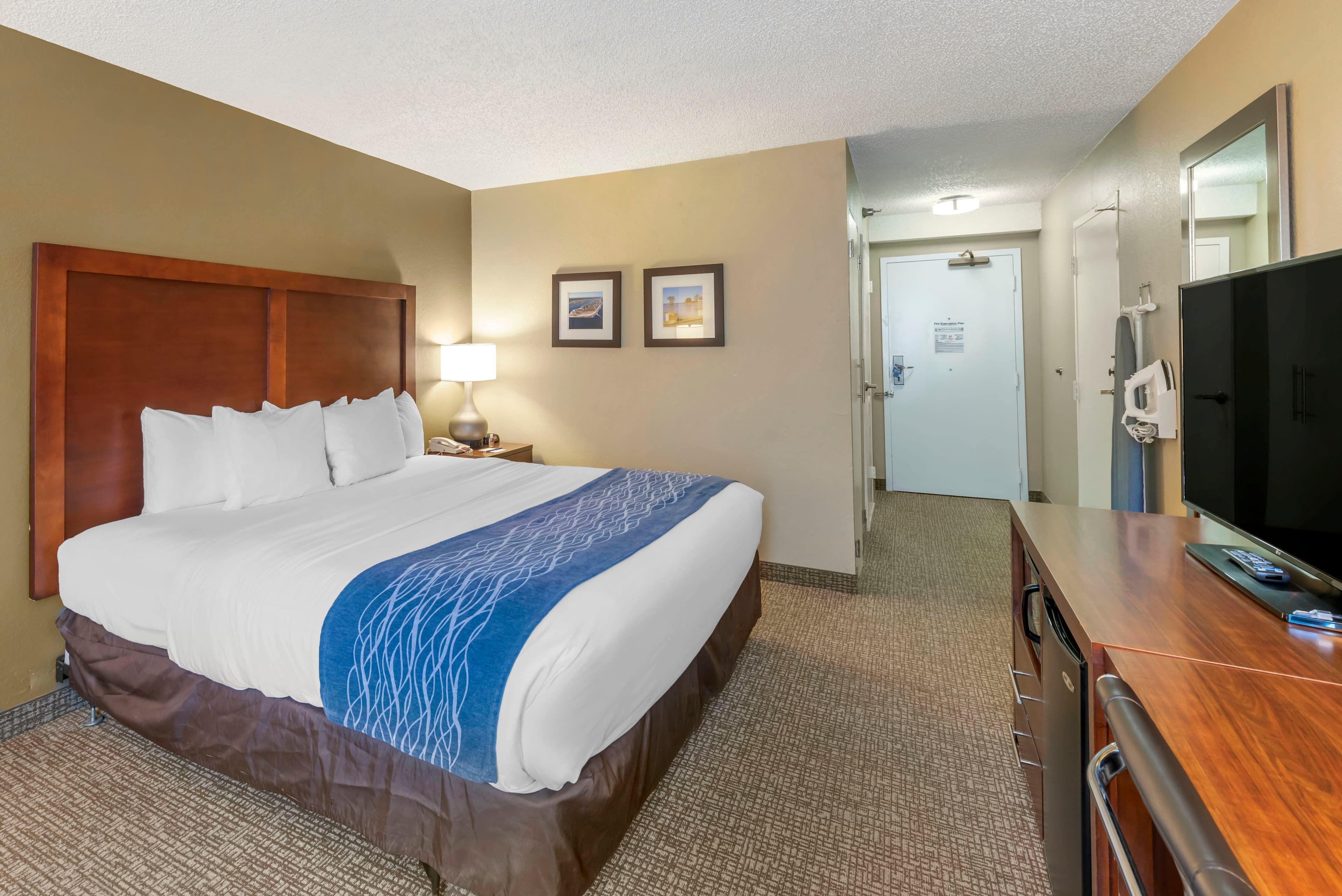 Comfort Inn Elizabeth City near University - Image 4