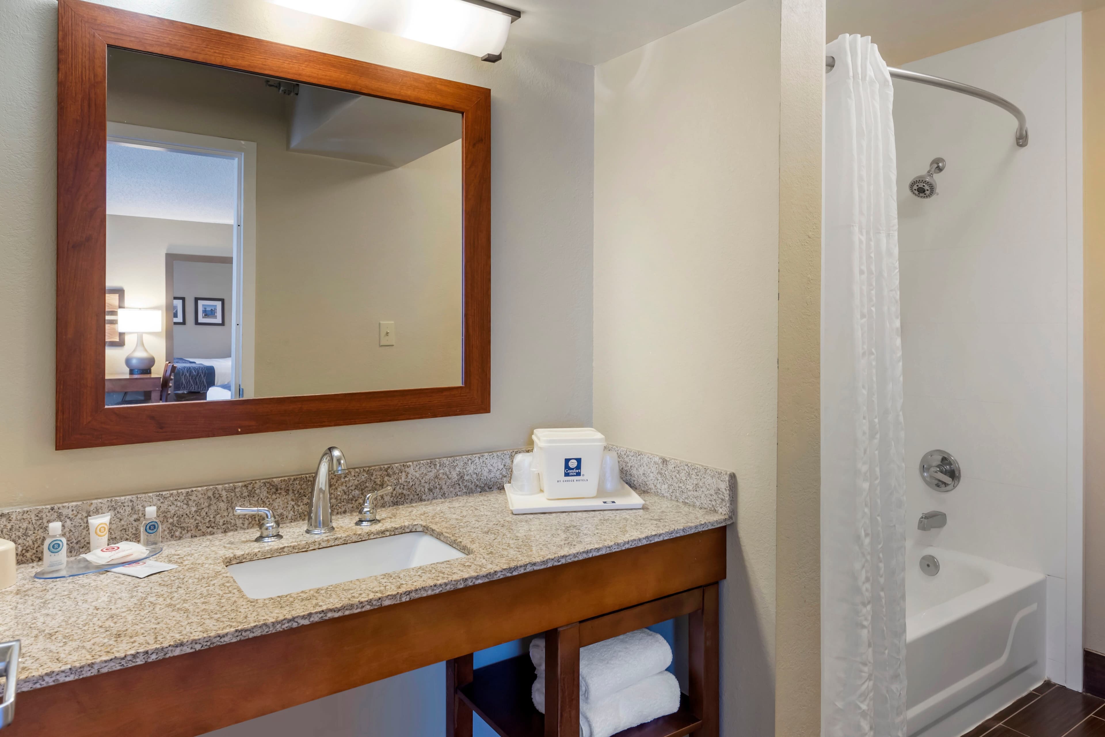 Comfort Inn Elizabeth City near University — 24