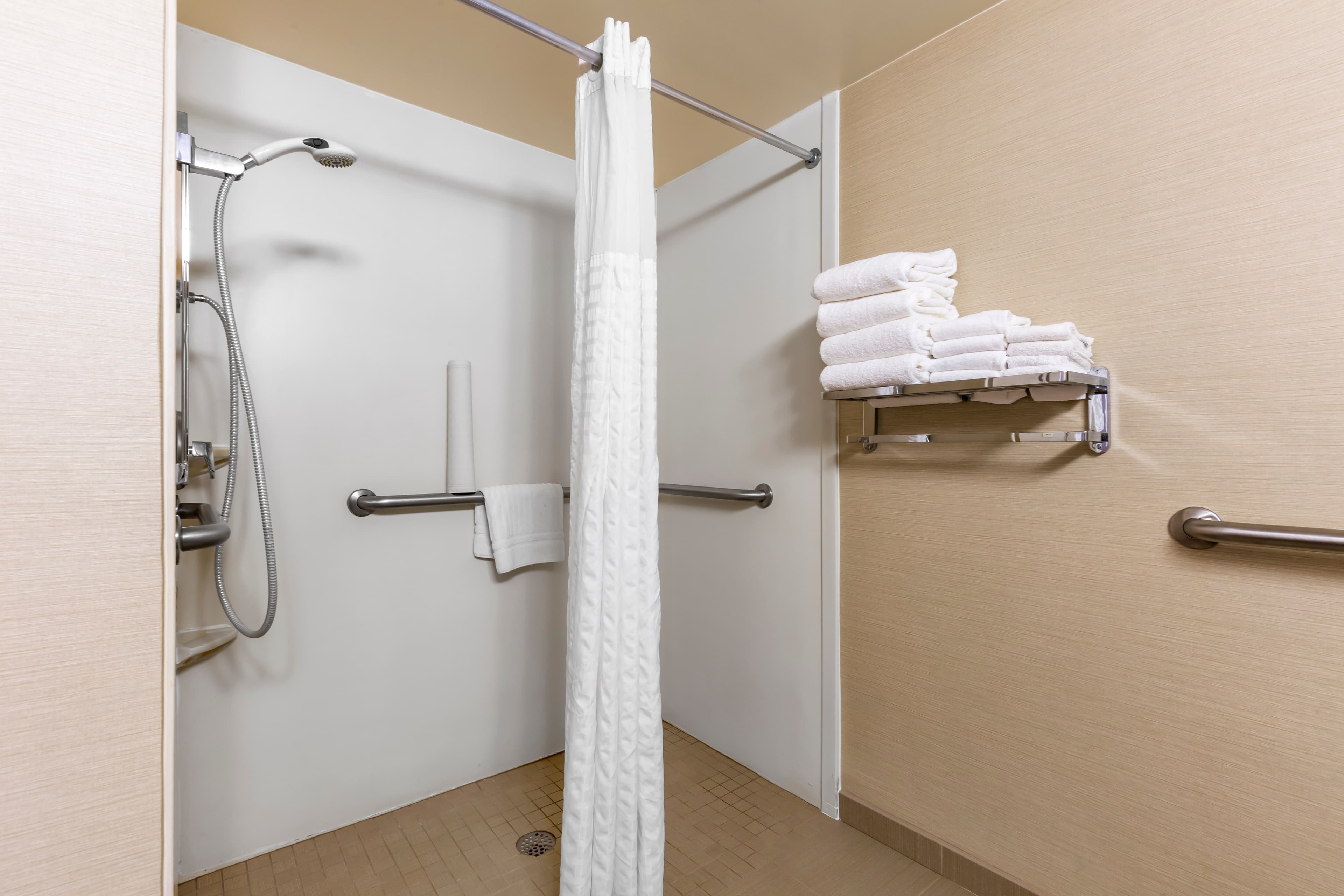 Comfort Inn University Durham - Chapel Hill - Image 3