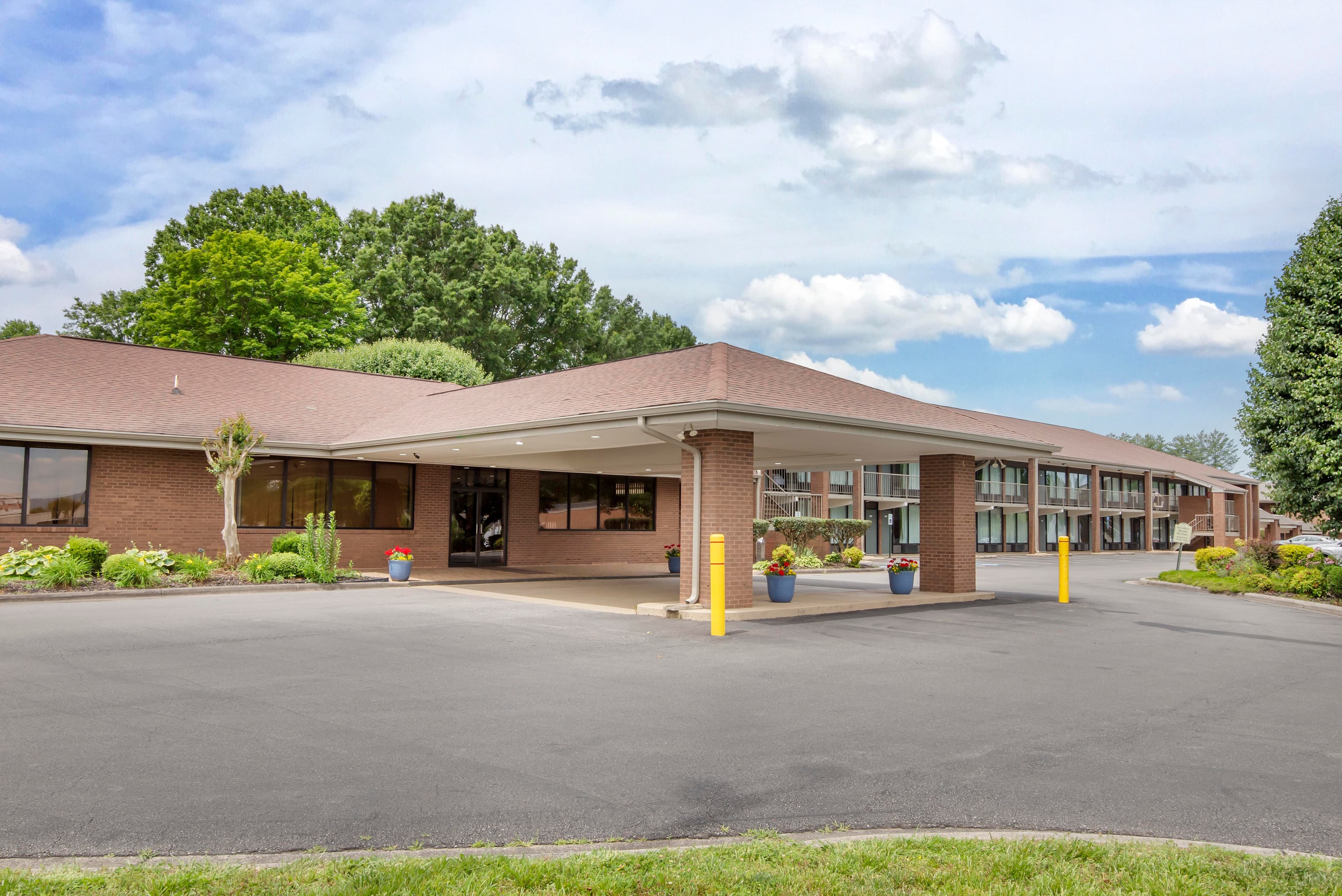 Quality Inn Mount Airy Mayberry - Image 1