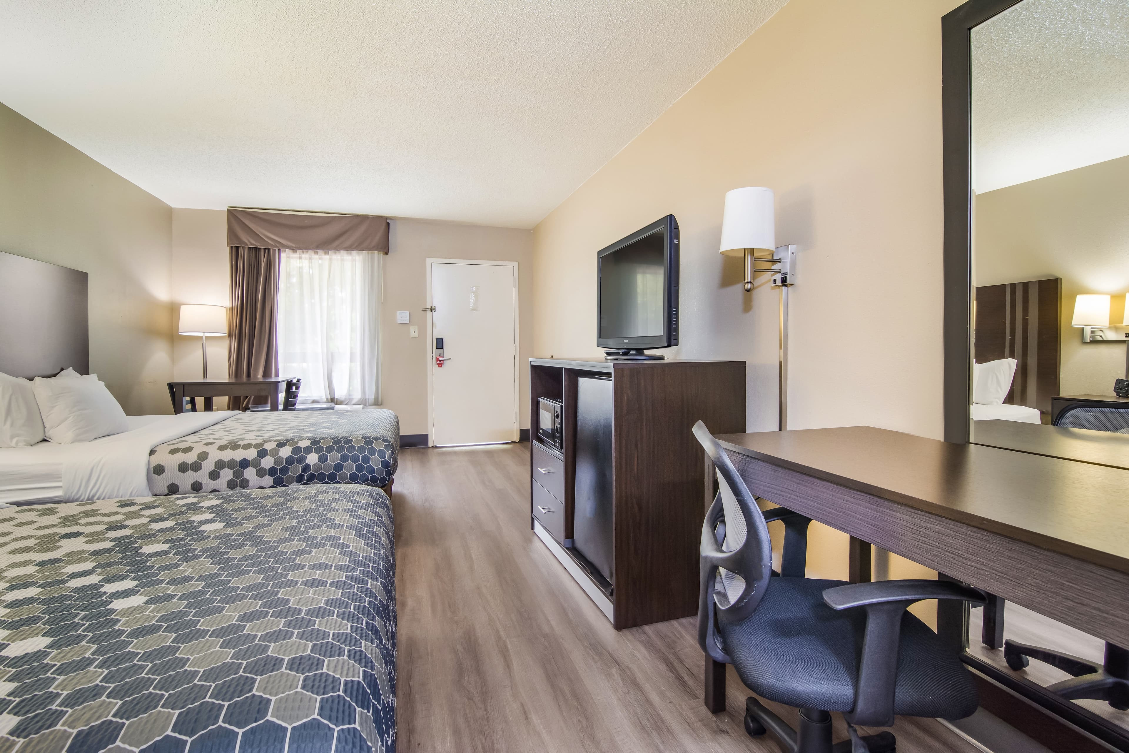 Econo Lodge Garner - Raleigh — 21