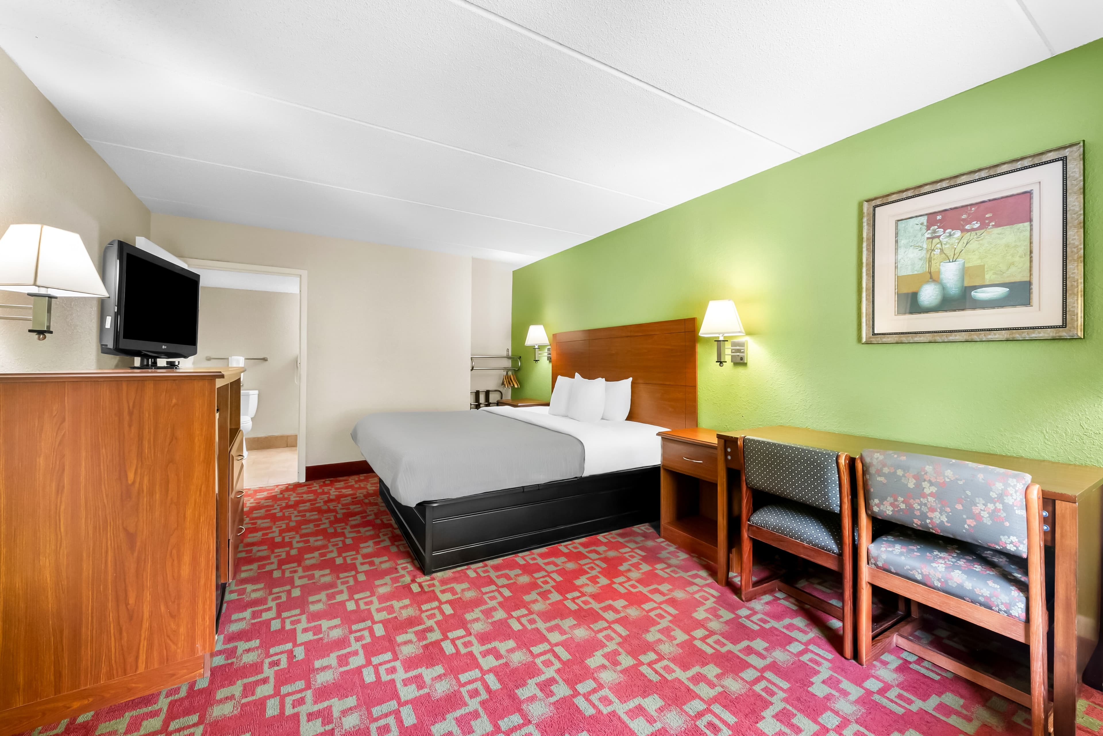 Quality Inn Selma - Smithfield - Image 5