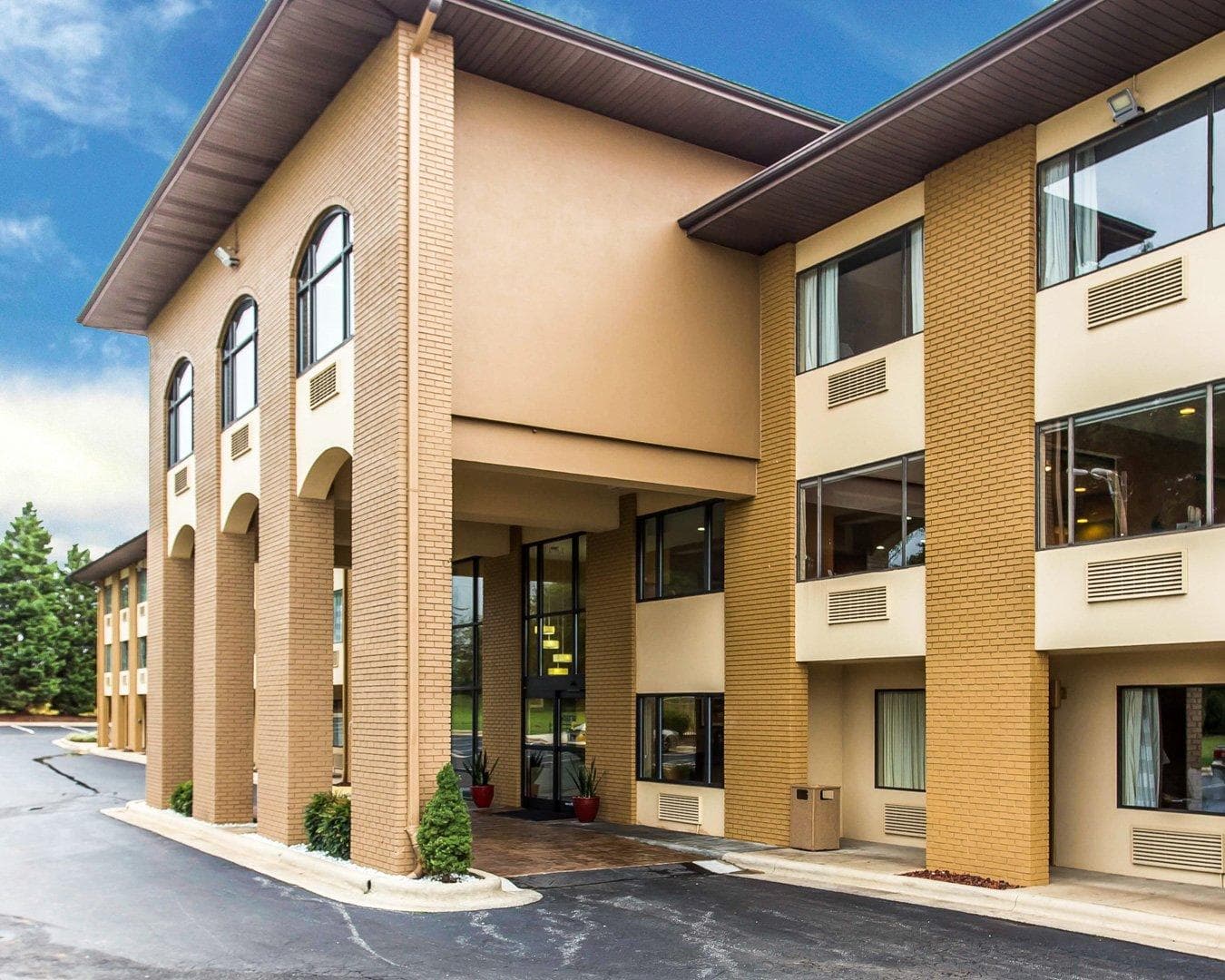 Quality Inn Lincolnton - Image 1