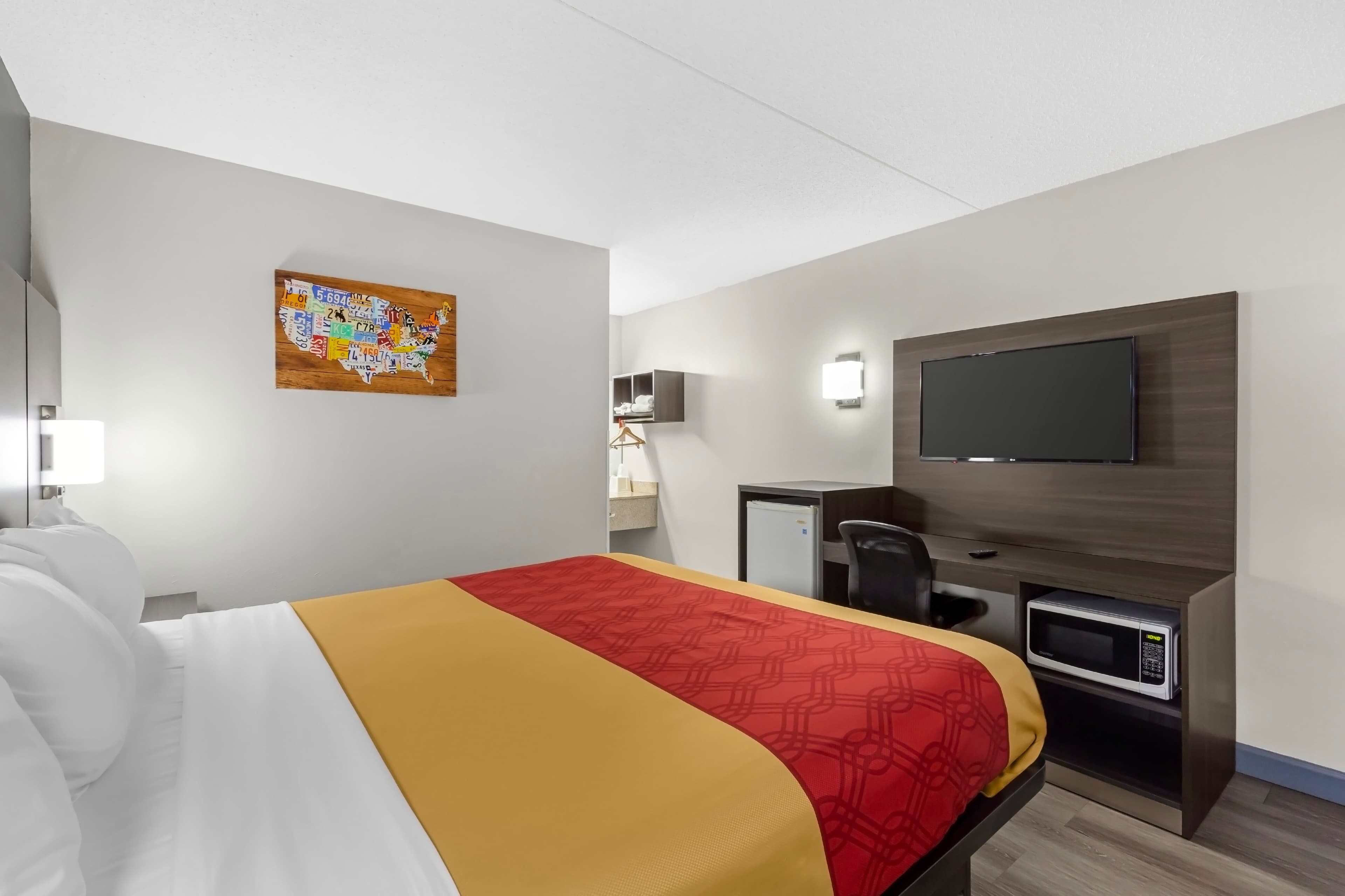 Econo Lodge Creedmoor - Butner — 21