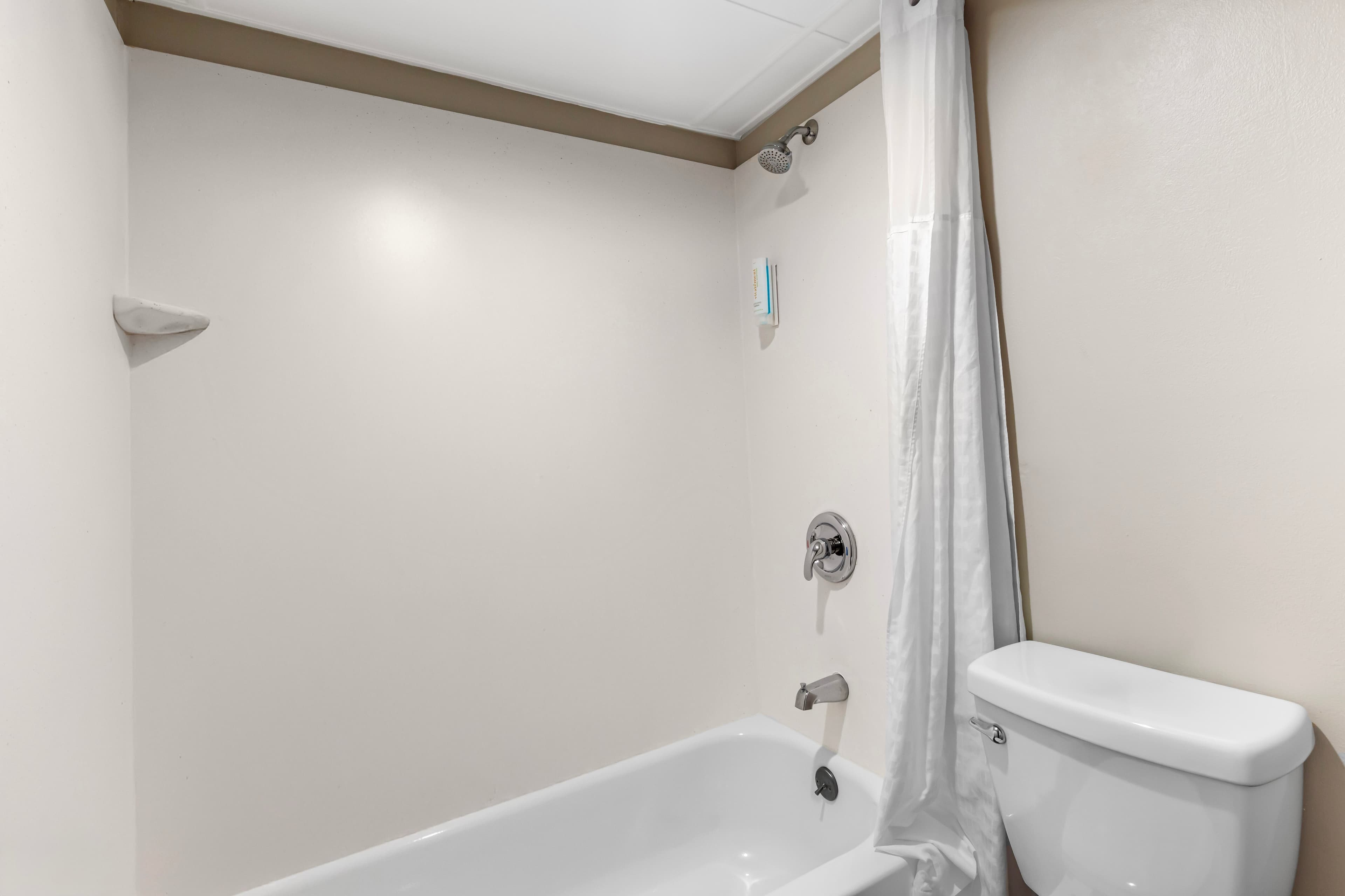 Econo Lodge Creedmoor - Butner — 27