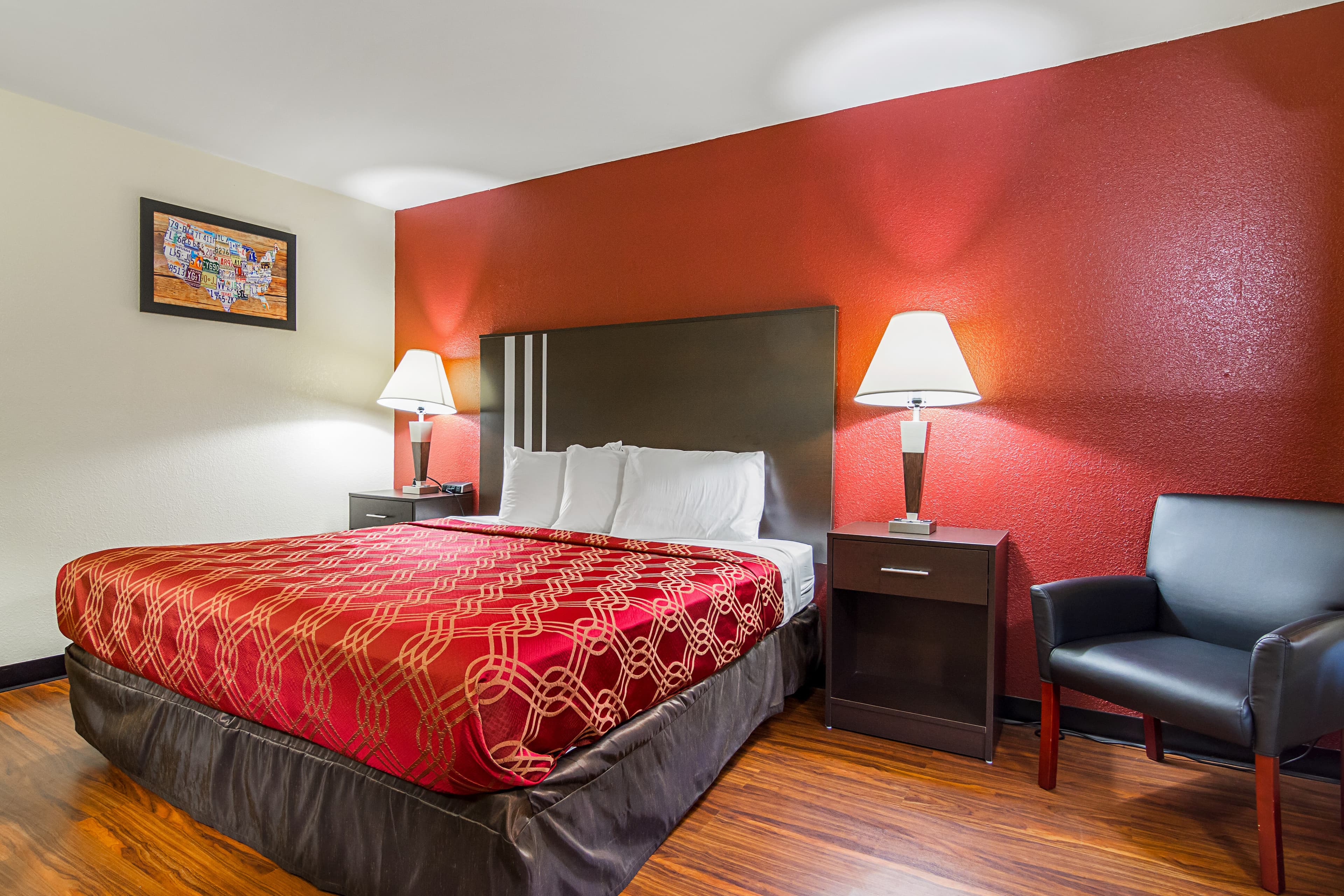 Econo Lodge Research Triangle Park — 12