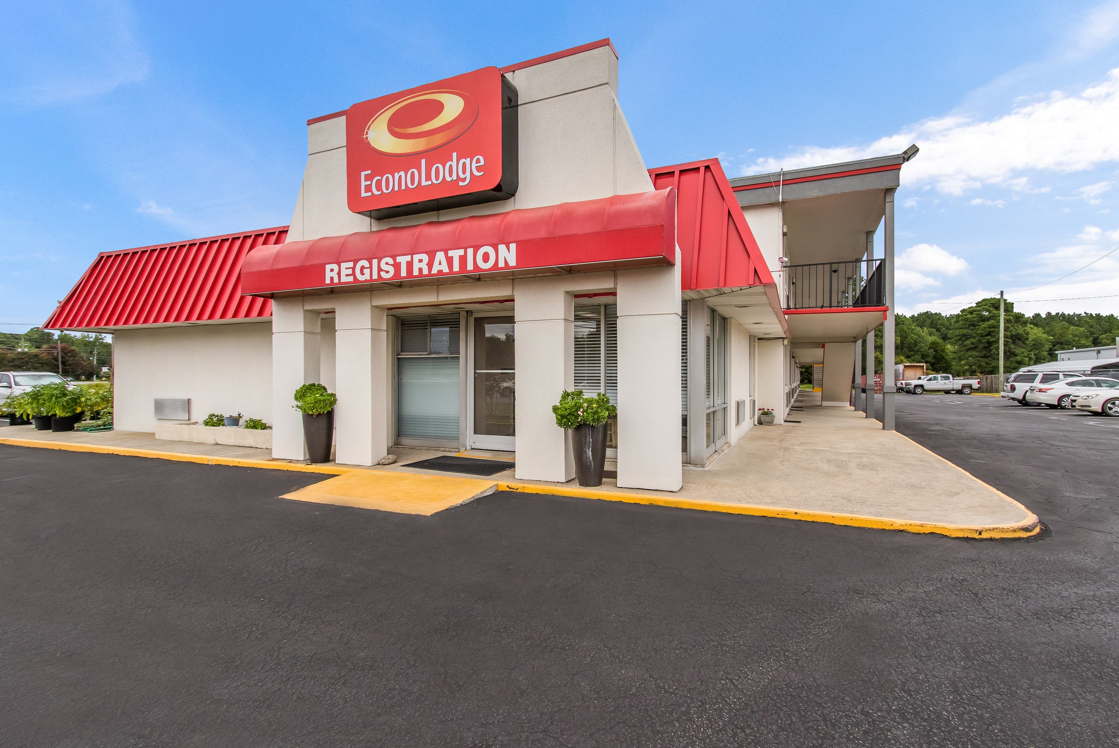 Econo Lodge Washington NC North - Image 1