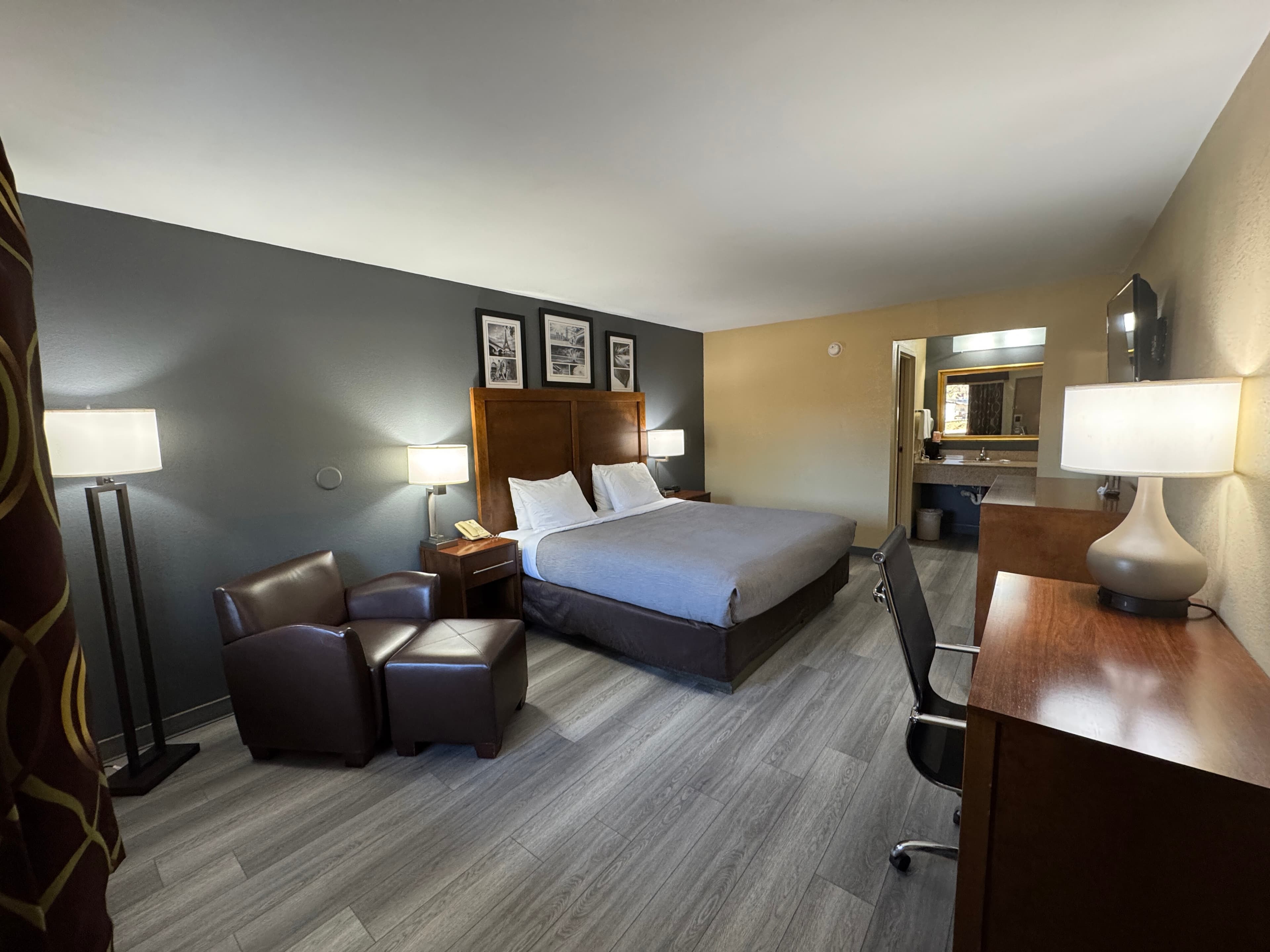 Quality Inn Kenly I-95 - Image 4