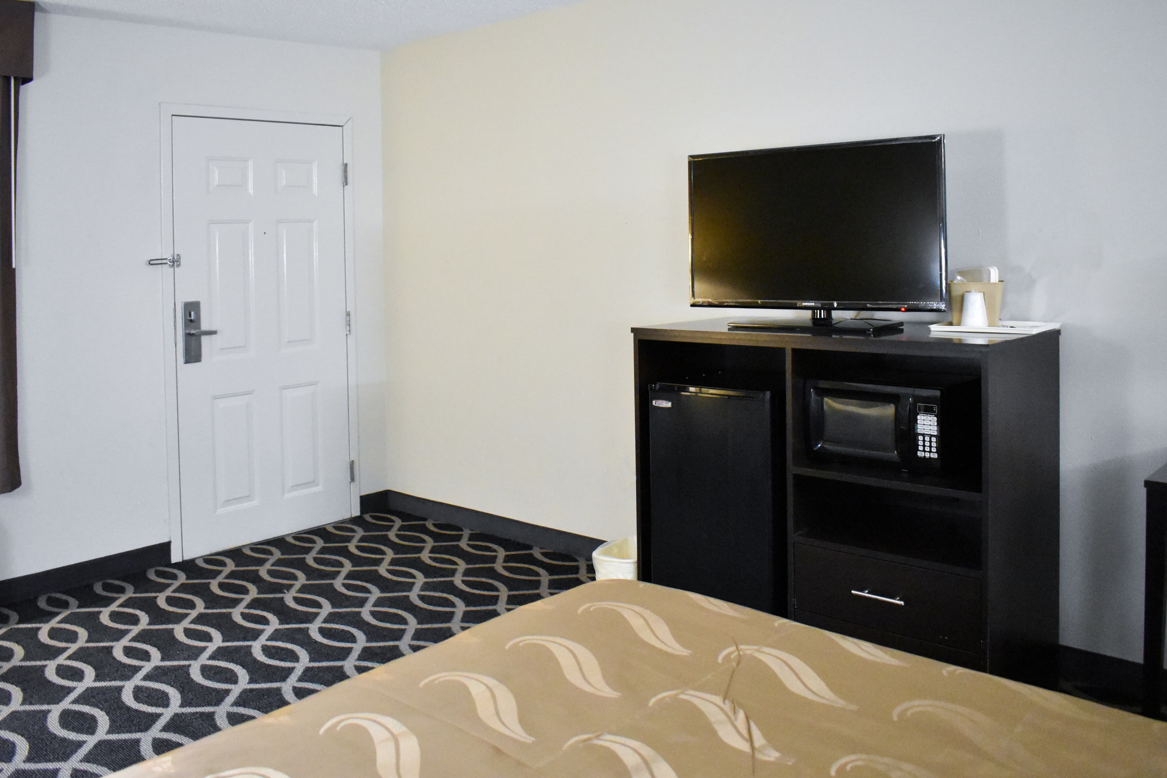 Quality Inn Reidsville Hwy 29 — 8