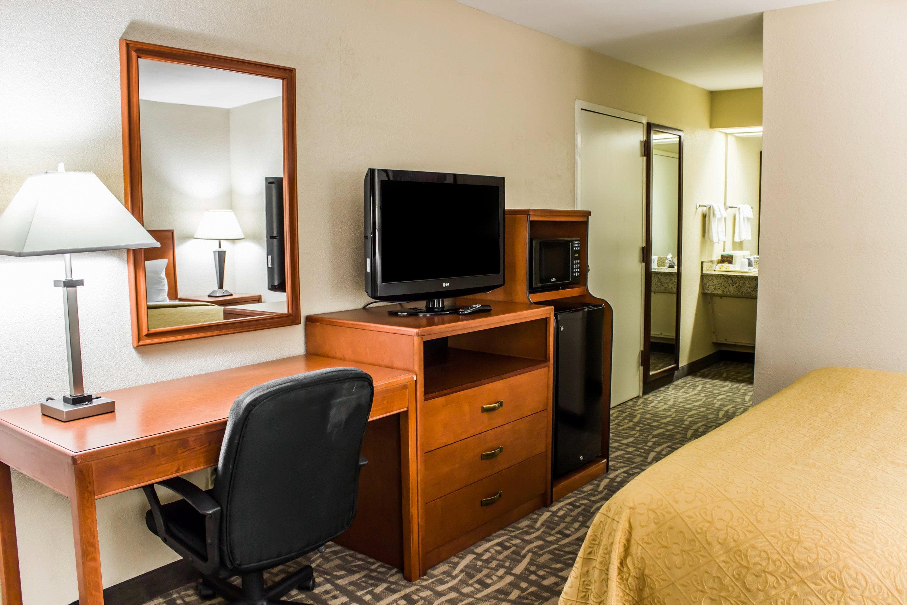 Quality Inn Kinston Hwy 70 - Image 4