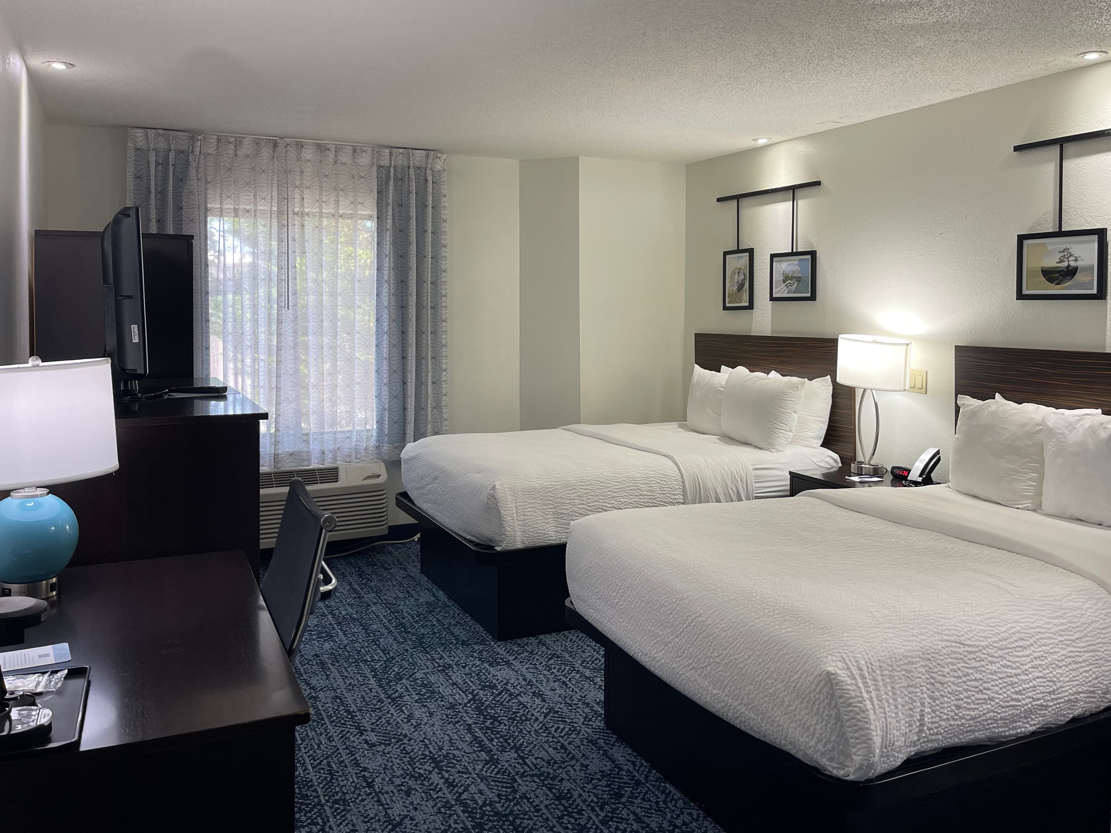 Sleep Inn Hanes Mall - Image 4
