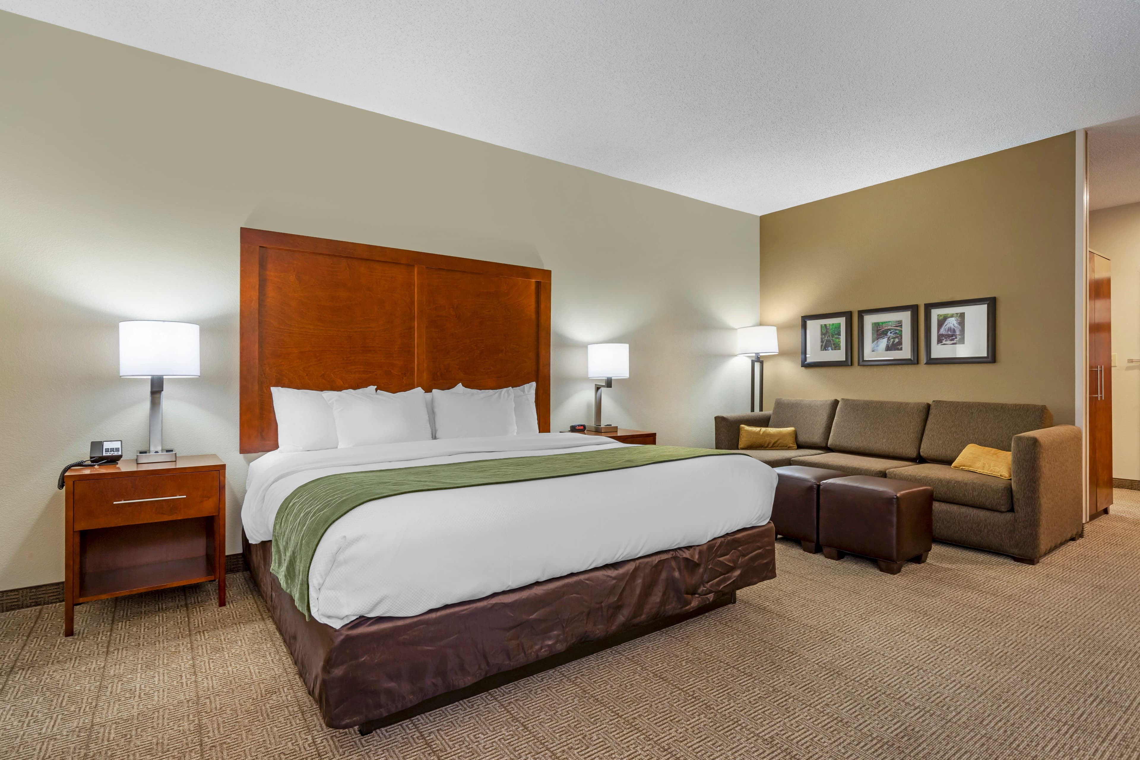 Comfort Inn & Suites Lenoir Hwy 321 Northern Foothills — 17