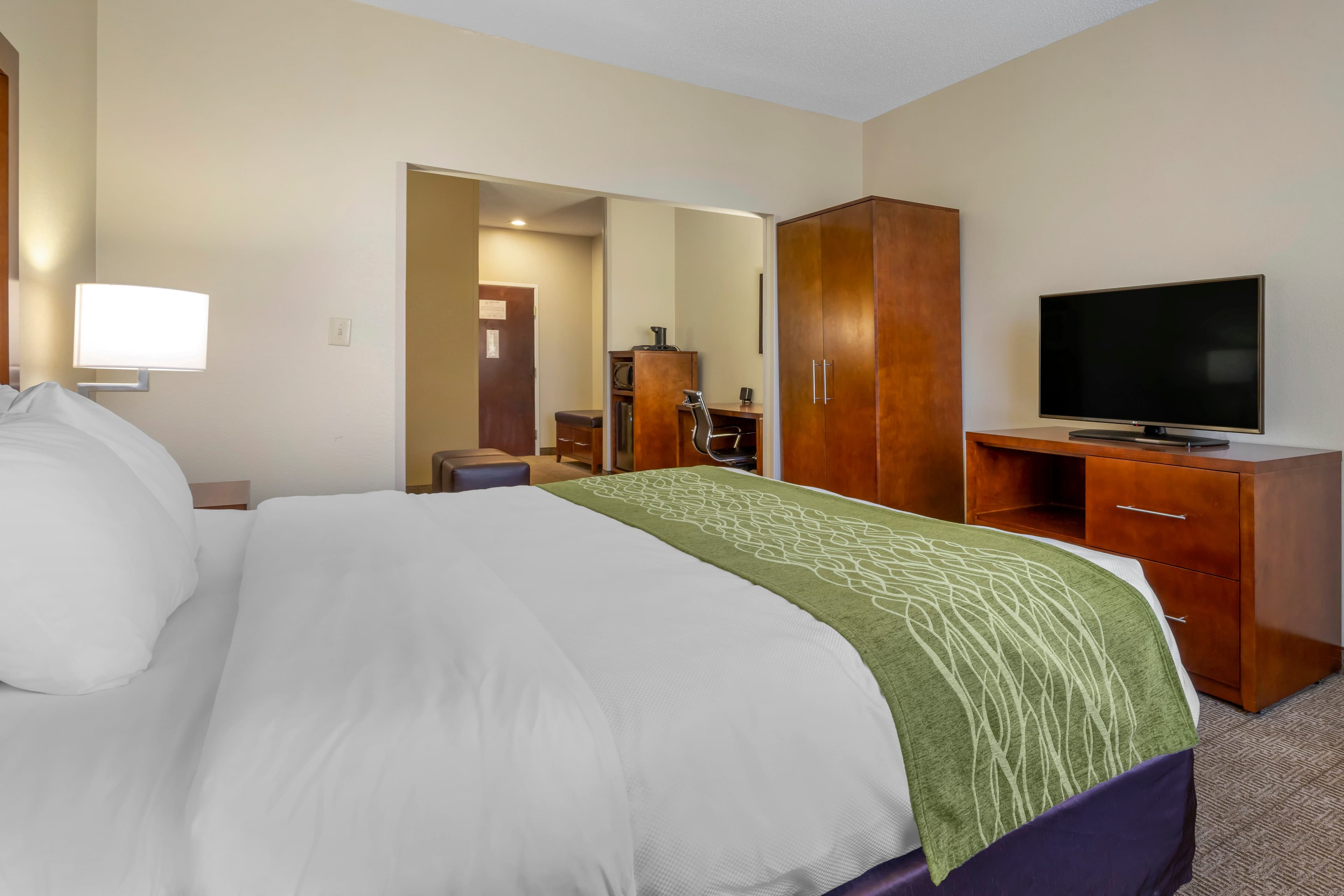 Comfort Inn & Suites Lenoir Hwy 321 Northern Foothills — 29