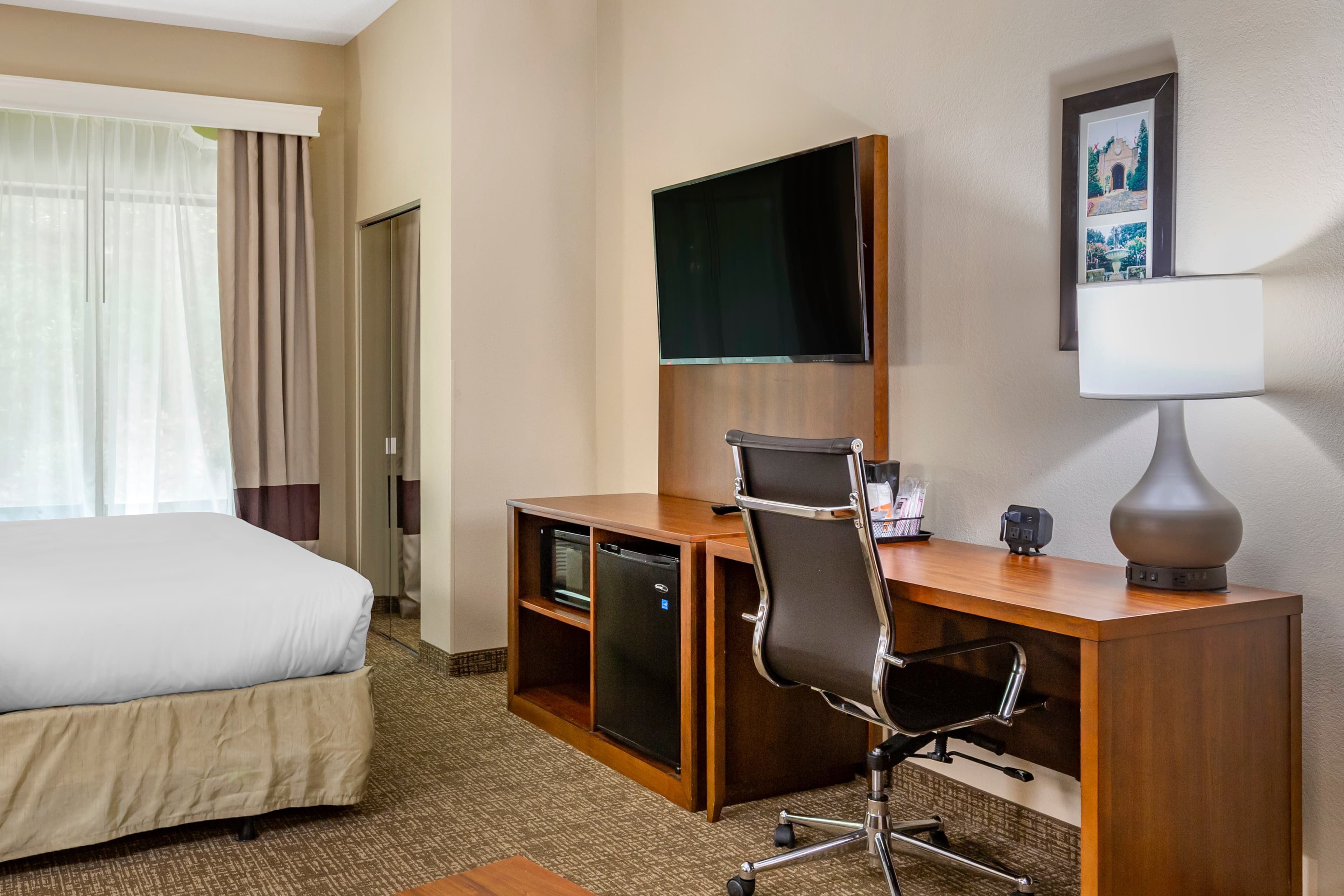 Comfort Suites Clayton - Garner — 16