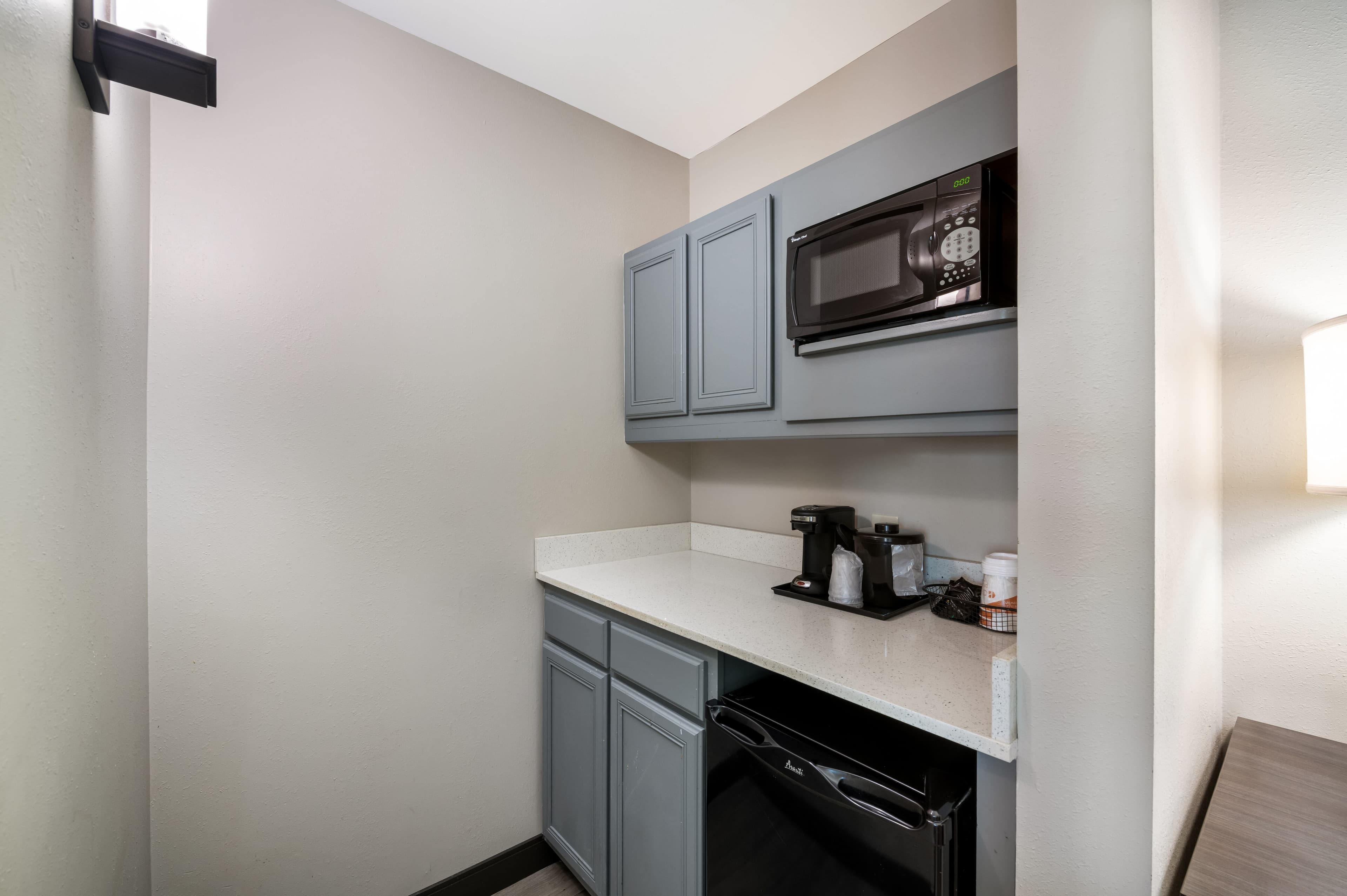 Comfort Suites Northlake - Image 4